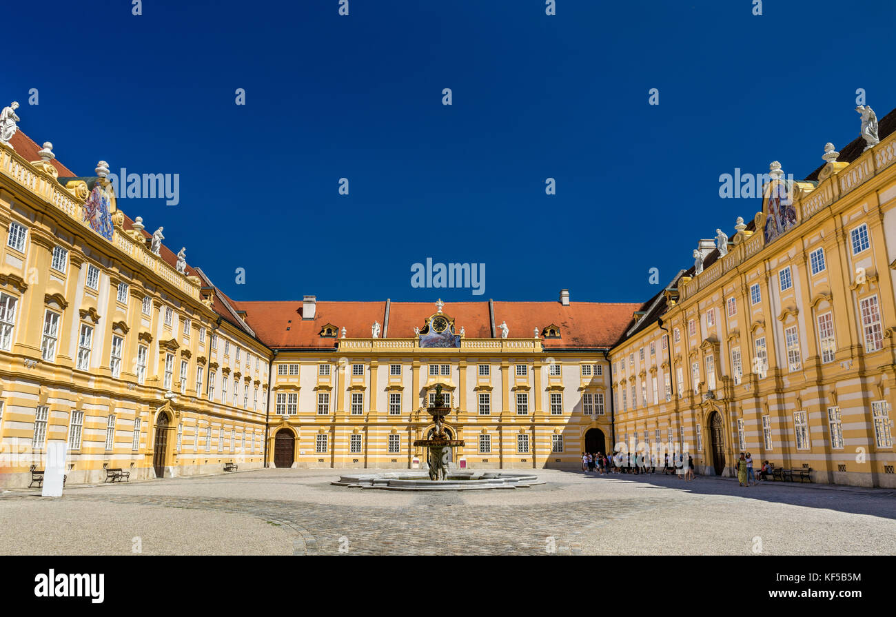 Der prälat Innenhof von Stift Melk in Österreich Stockfoto