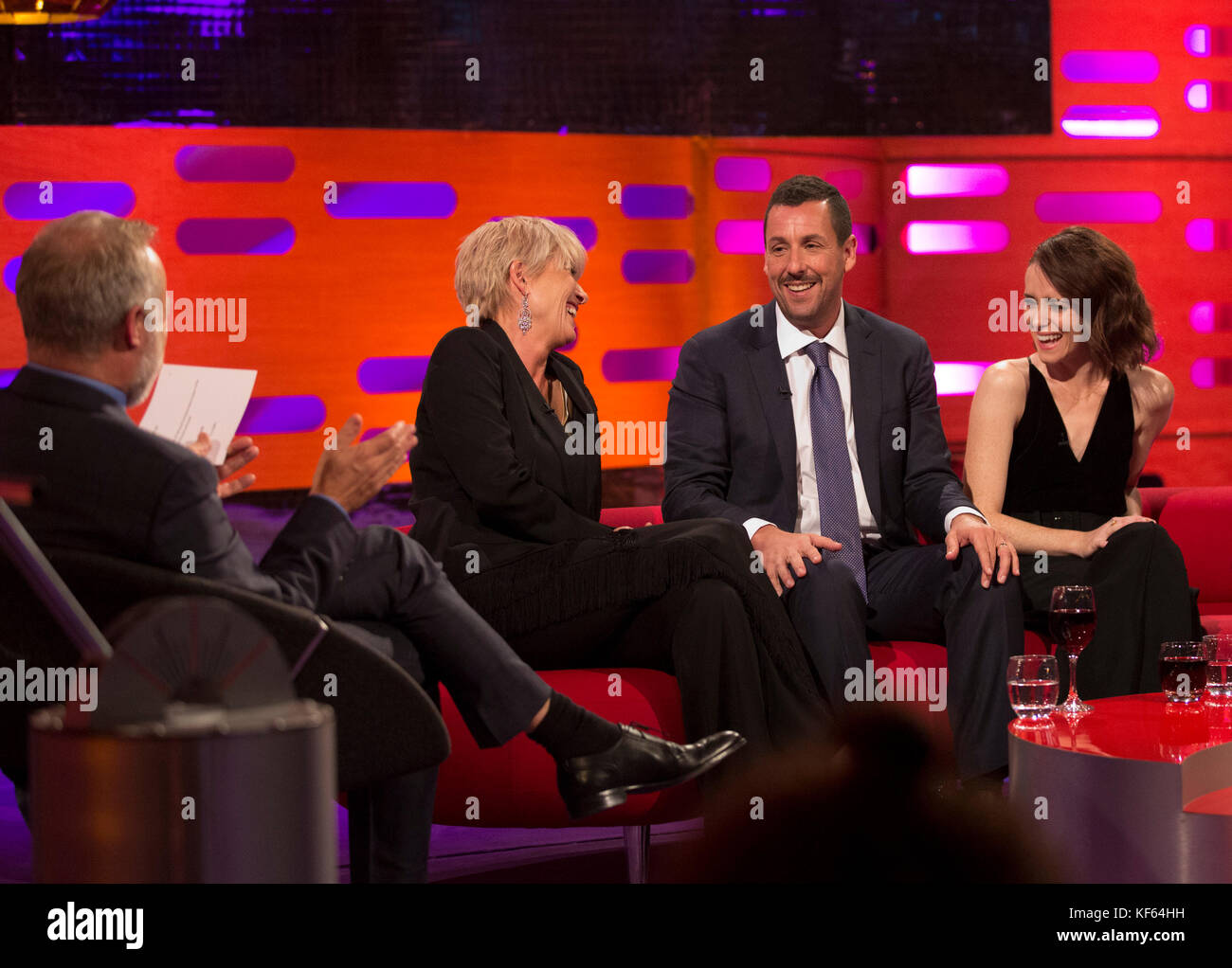 (Von links nach rechts) Graham Norton, Emma Thompson, Adam Sandler und