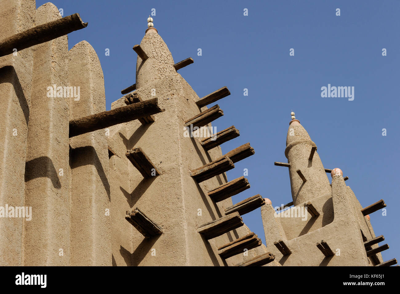 MALI Mopti, der Großen Moschee, ein Irdenes Struktur in der traditionellen Sudanesischen Stil zwischen 1936 und 1943 erbaut, ist häufig die Moschee von Komoguel genannt. rebuild von Aga Khan Foundation, UNESCO Welterbe/Grosse Moschee aus Lehm ist UNESCO Weltkulturerbe Stockfoto