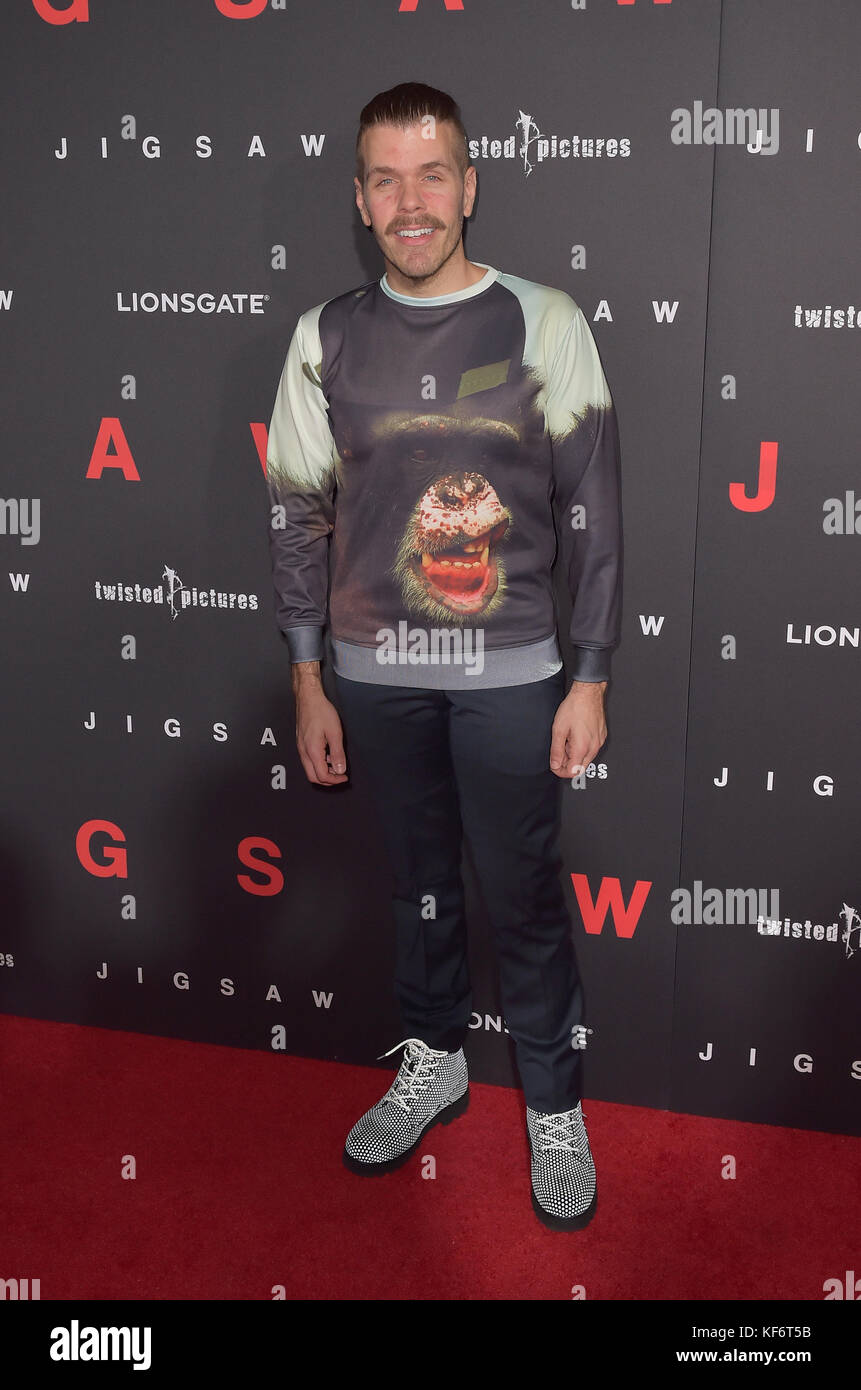 Hollywood, CA - 25. OKTOBER: Perez Hilton, bei Premiere Von Lionsgates "Jigsaw" In ArcLight Hollywood in Hollywood, Kalifornien am 25. Oktober 2017. Kredit: Faye Sadou/MediaPunch Stockfoto