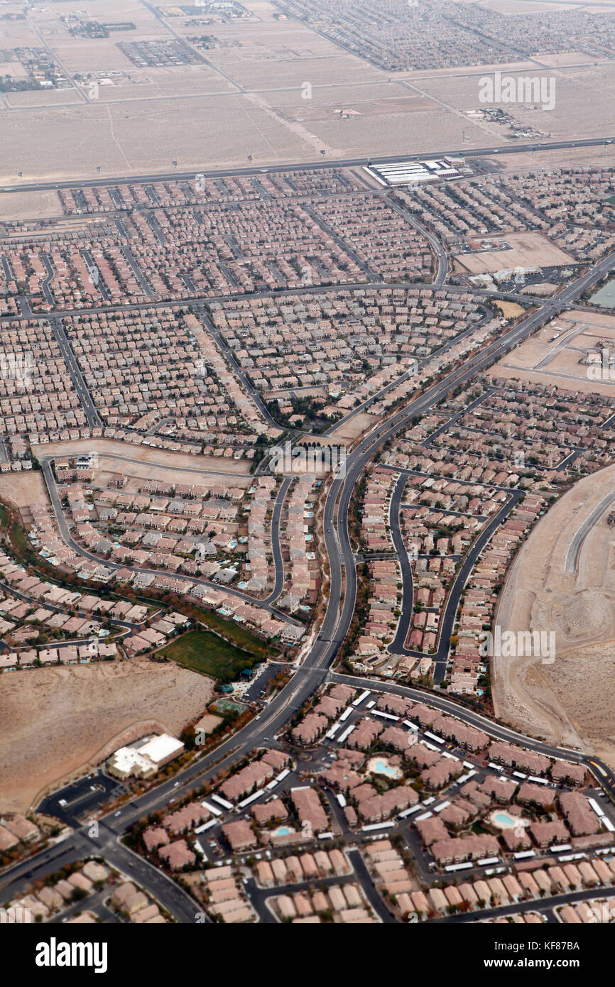 Usa, Nevada, Las Vegas, einem Vorort von Las Vegas ist durch die Mojave  Wüste umgeben, sin city Stockfotografie - Alamy