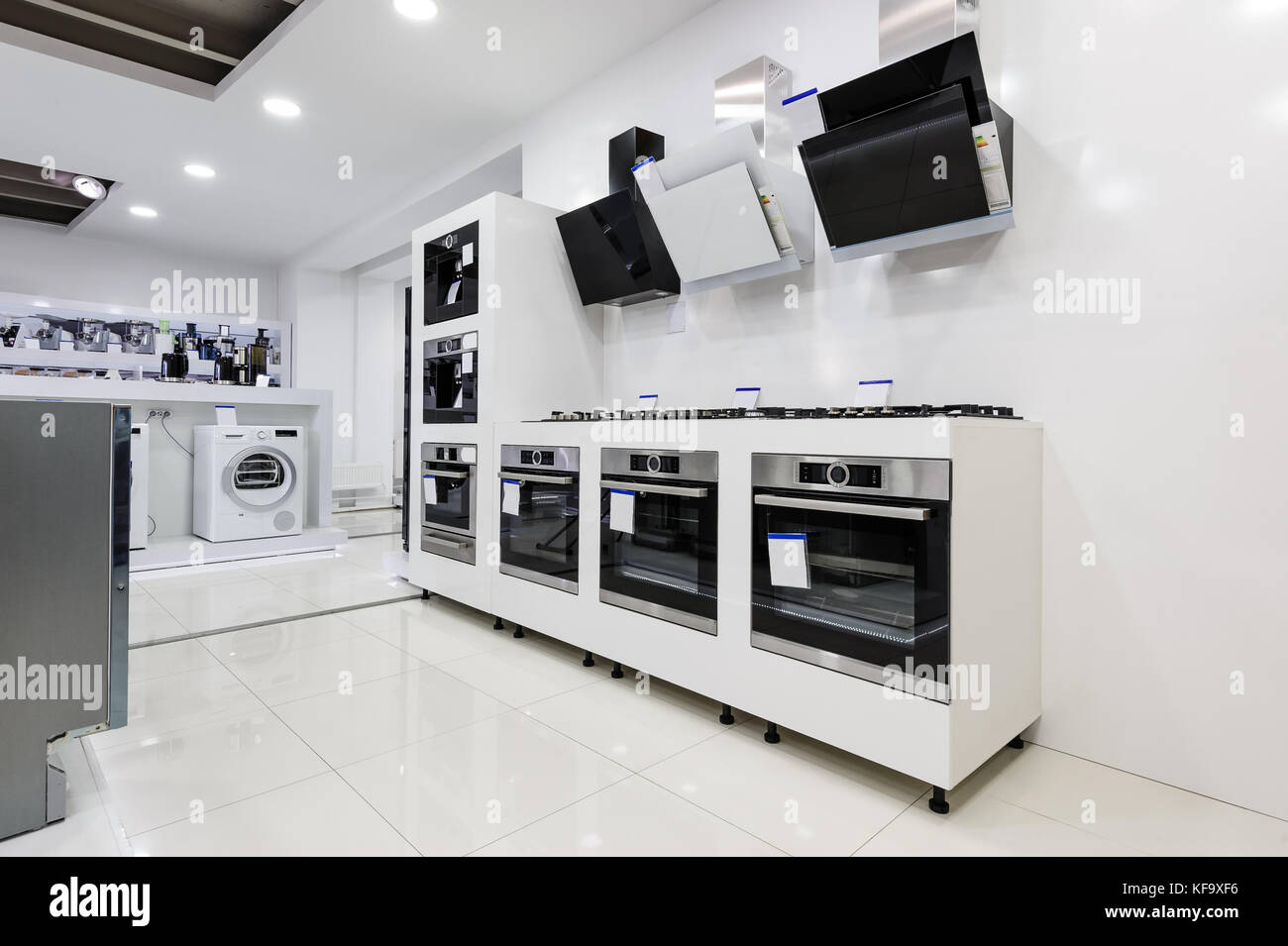 Home Appliance im Store. Stockfoto