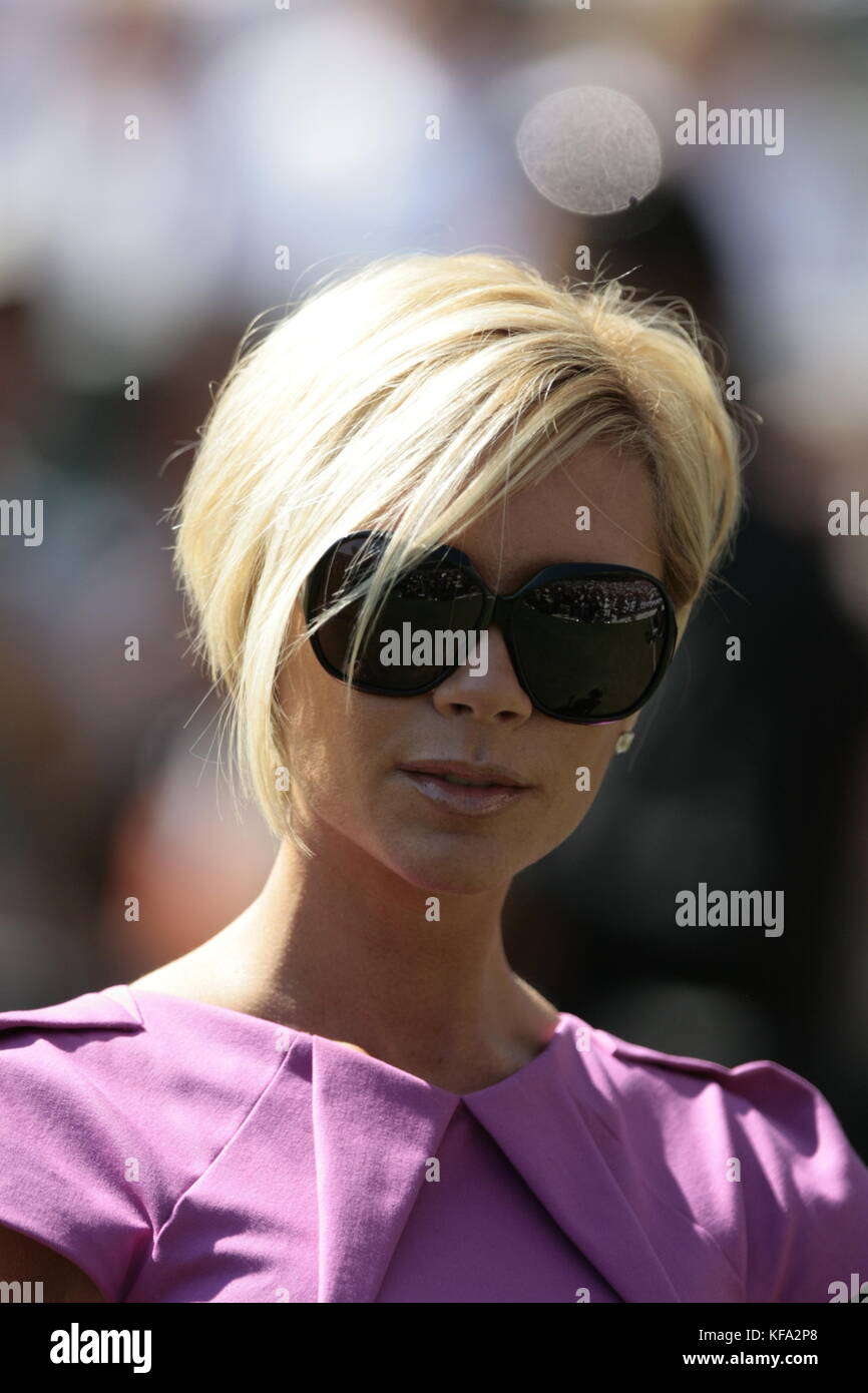 Victoria Beckham, Ehefrau von David Beckham, kommt für die offizielle Präsentation der David Beckham von den Los Angeles Galaxy im Home Depot Center in Carson, CA am 13. Juli 2007. Photo Credit: Francis Specker Stockfoto