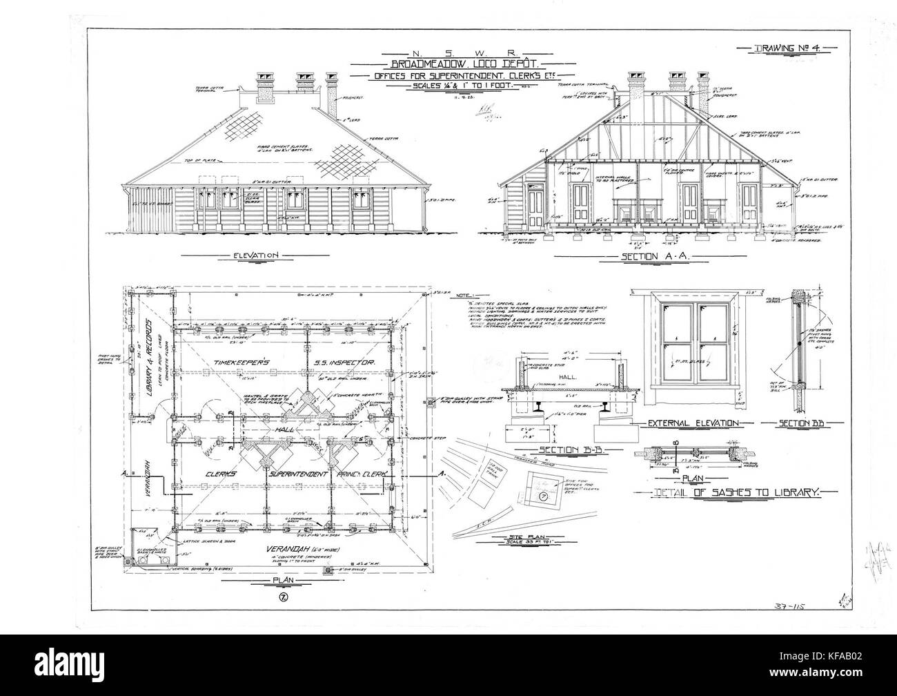Diese historische architektonische Zeichnung aus dem Jahr 1923 zeigt den Entwurf für Büros, die für den Leiter, die Angestellten und andere Verwaltungsmitarbeiter bestimmt sind. Das Layout spiegelt das Design und die Planung des Büros aus dem frühen 20. Jahrhundert wider. Stockfoto