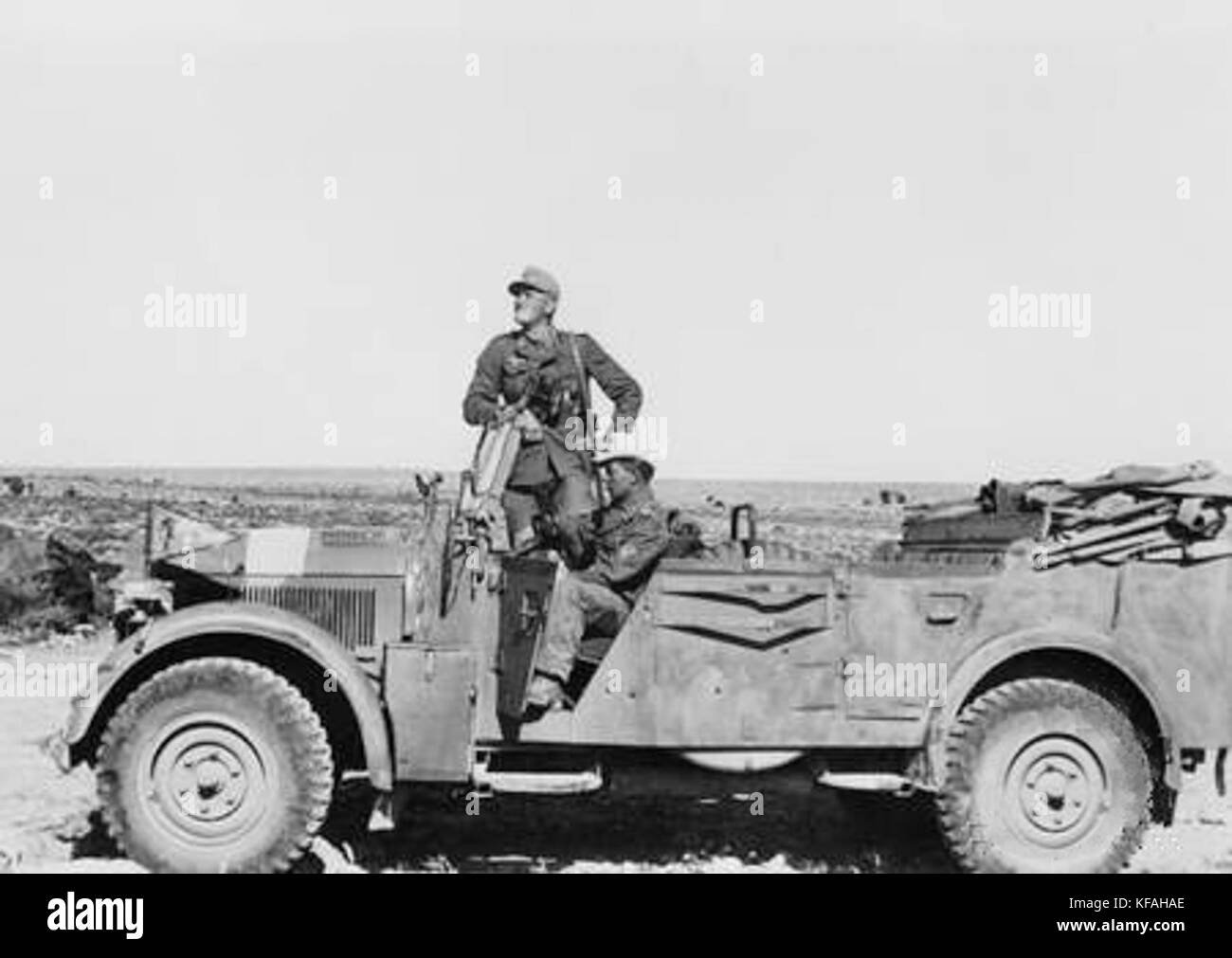OTL Hundt in Afrika Korps Auto c 1941 Stockfoto