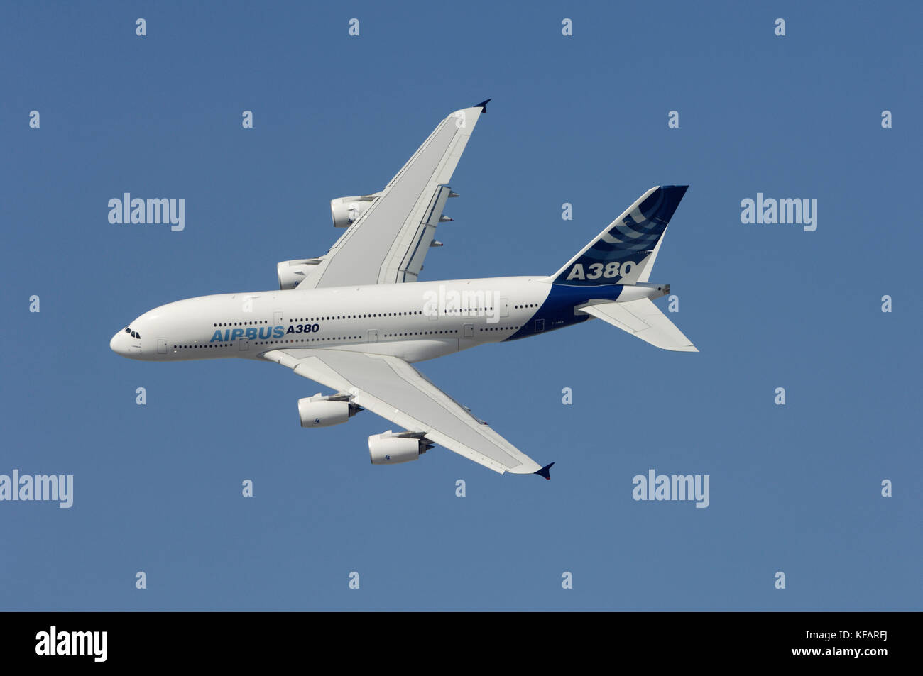 Airbus A380-800 flying-Display an der Dubai Airshow 2007 Stockfoto