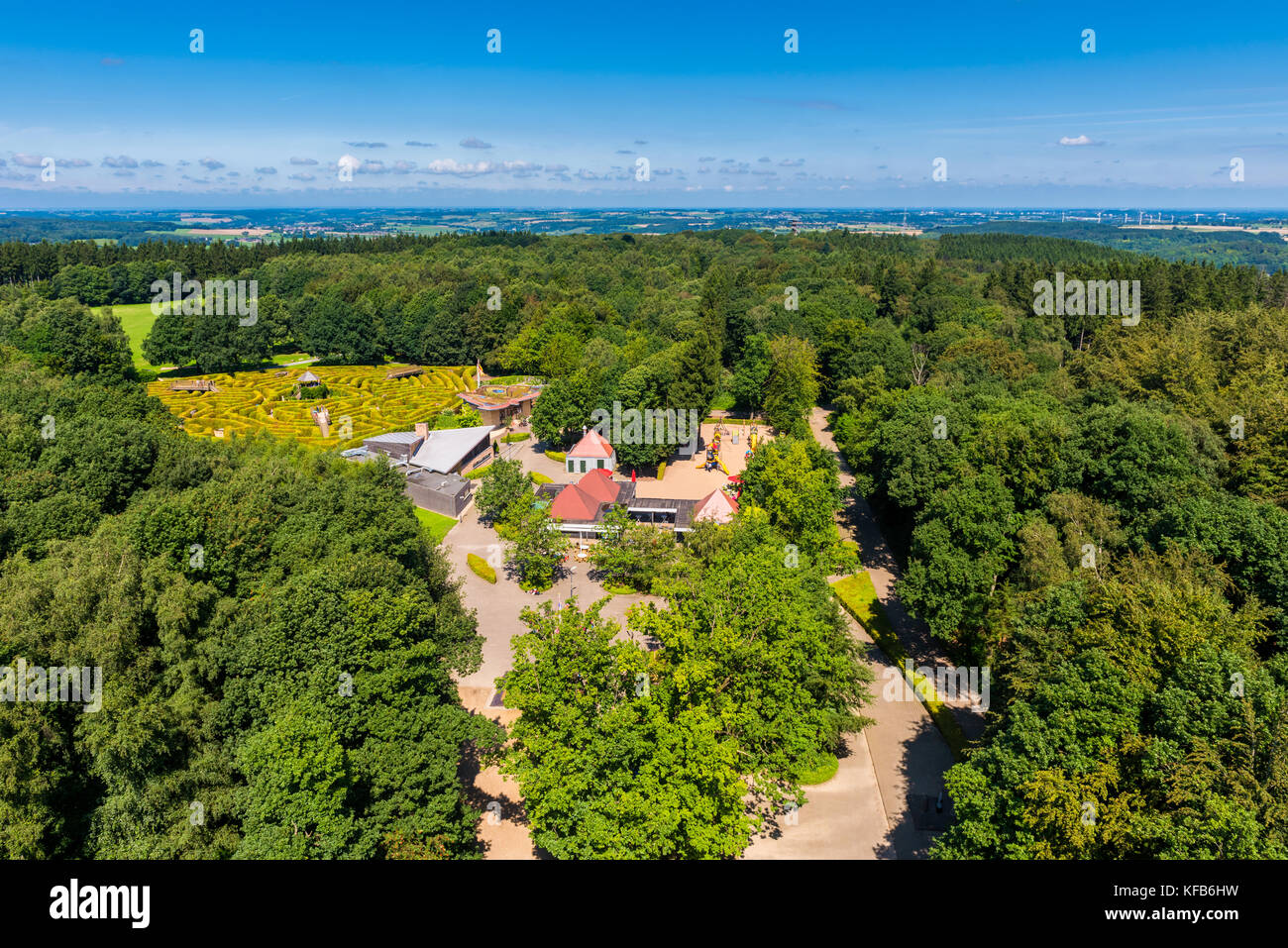 Hochwinkelansicht auf dem Valserberg in den Niederlanden, dem Standort des Dreipunktes zwischen den Niederlanden, Belgien und Deutschland Stockfoto