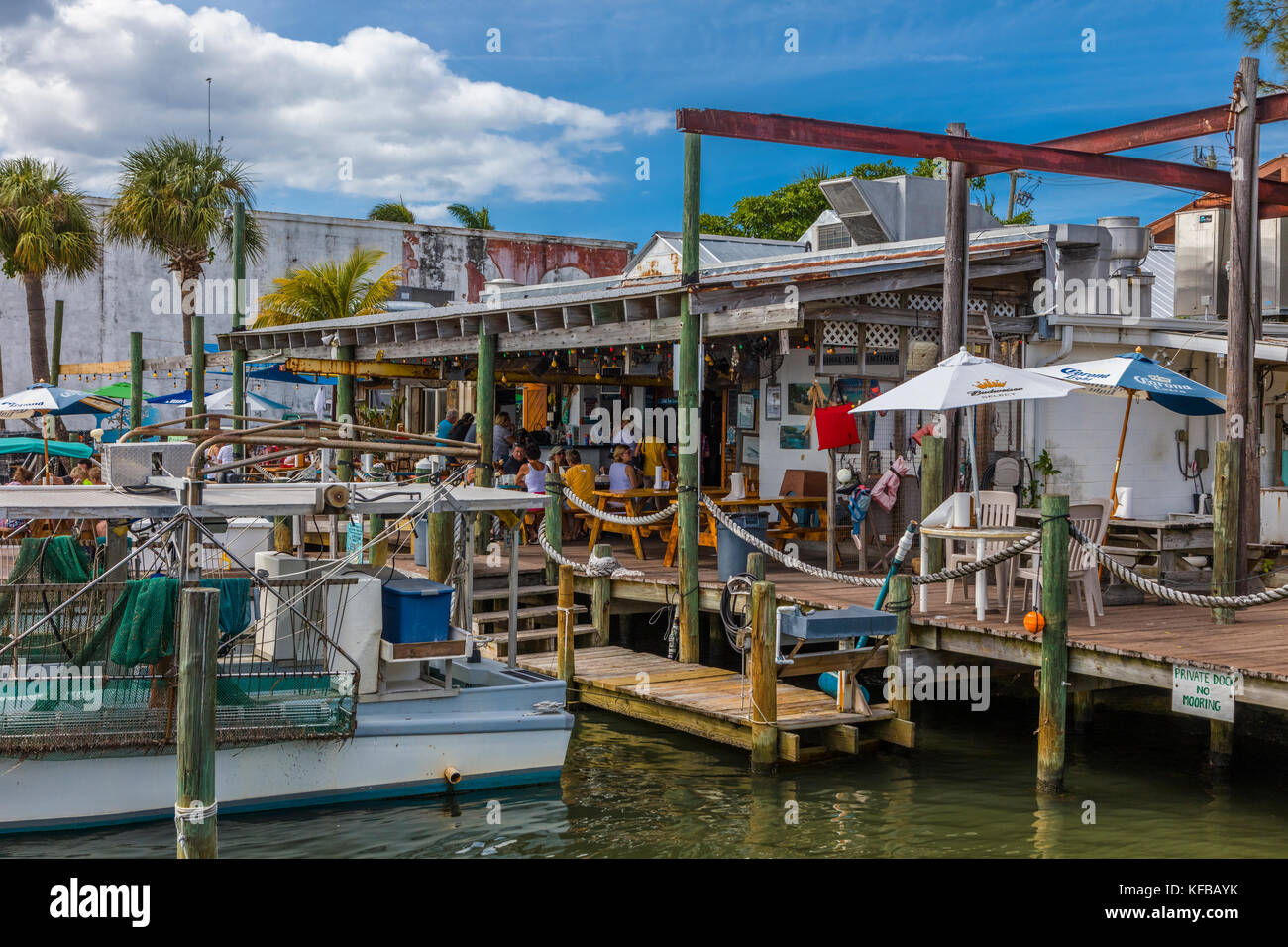 Star Fish Co Seafood Market und Dockside Restaurant im historischen Florida Fischerdorf Cortez in den Vereinigten Staaten Stockfoto