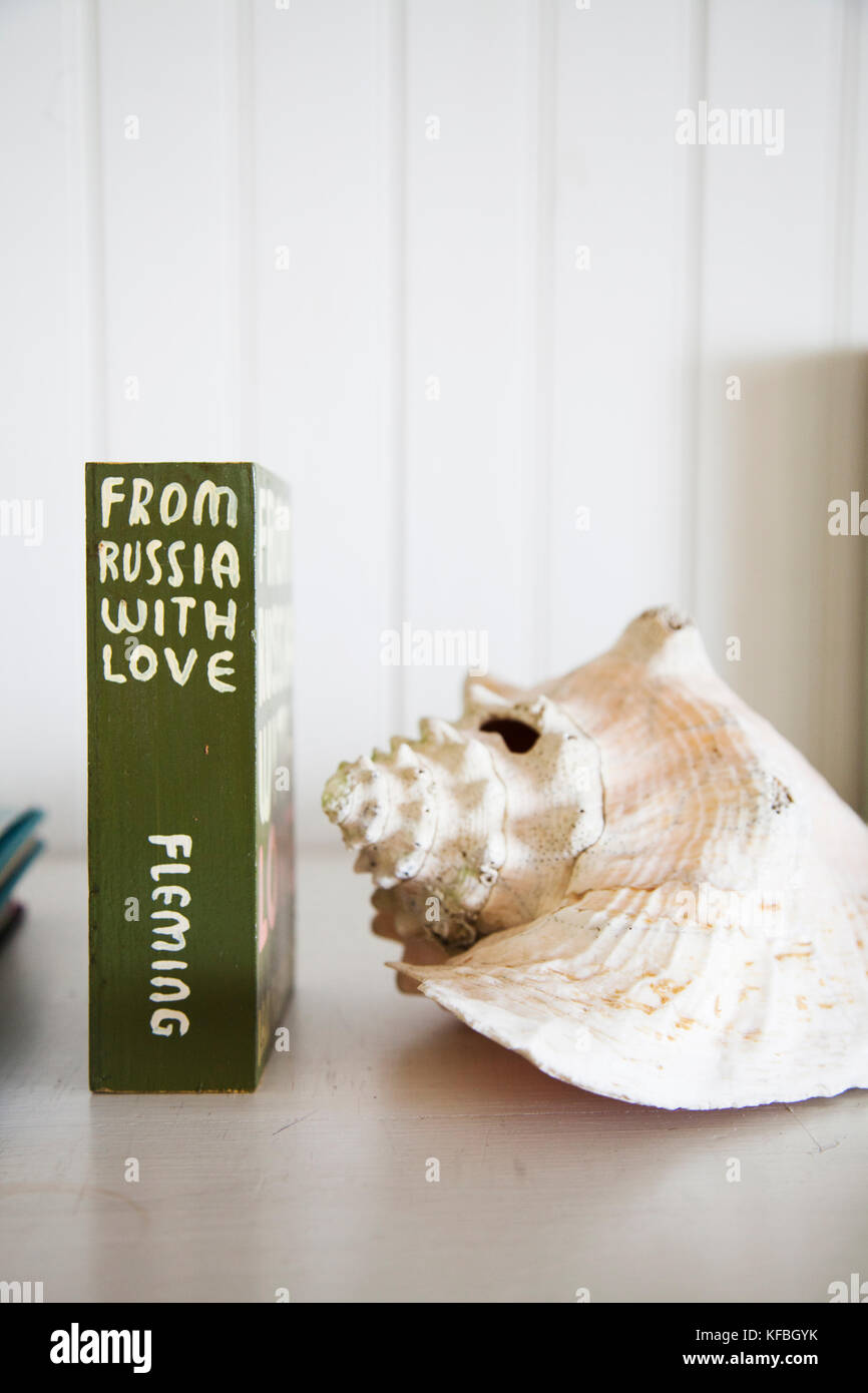 Jamaika Oracabessa. Die Lobby mit Fotos von Ian Fleming und James Bond Goldeneye Hotel und Resort. Stockfoto