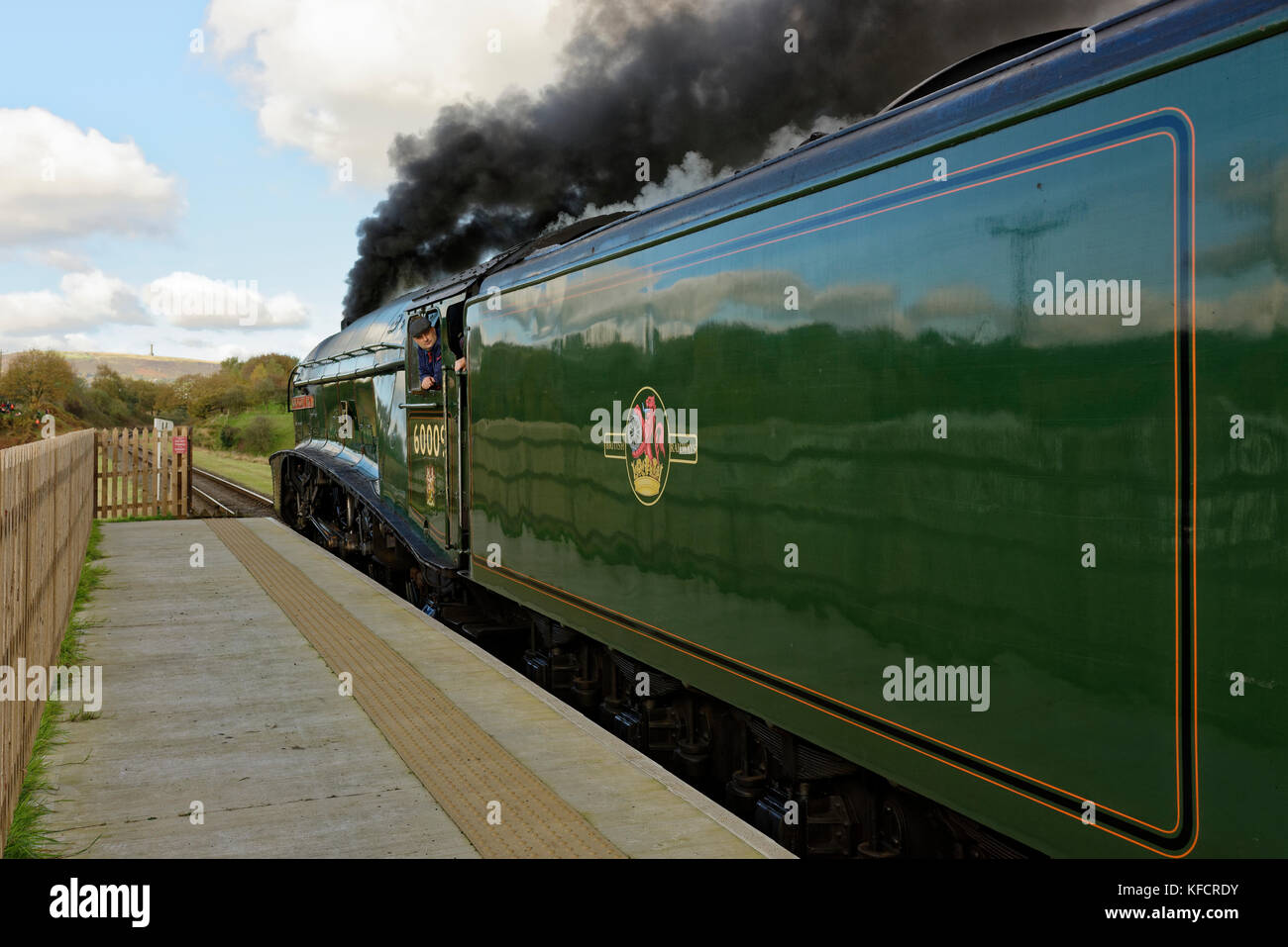 Union of South Africa Dampflokomotive und Ausschreibung warten auf Burrs Country Park Railway Station East lancashire Railway Bury uk Stockfoto