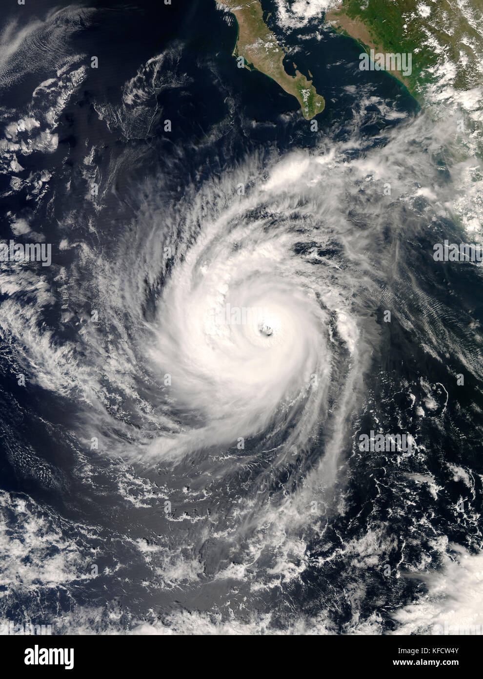 Im östlichen Pazifik, in den frühen Nachmittag des 8. Oktober 2008, Hurrikan Norbert wuchs zu einem Hurrikan der Kategorie 4. Stockfoto