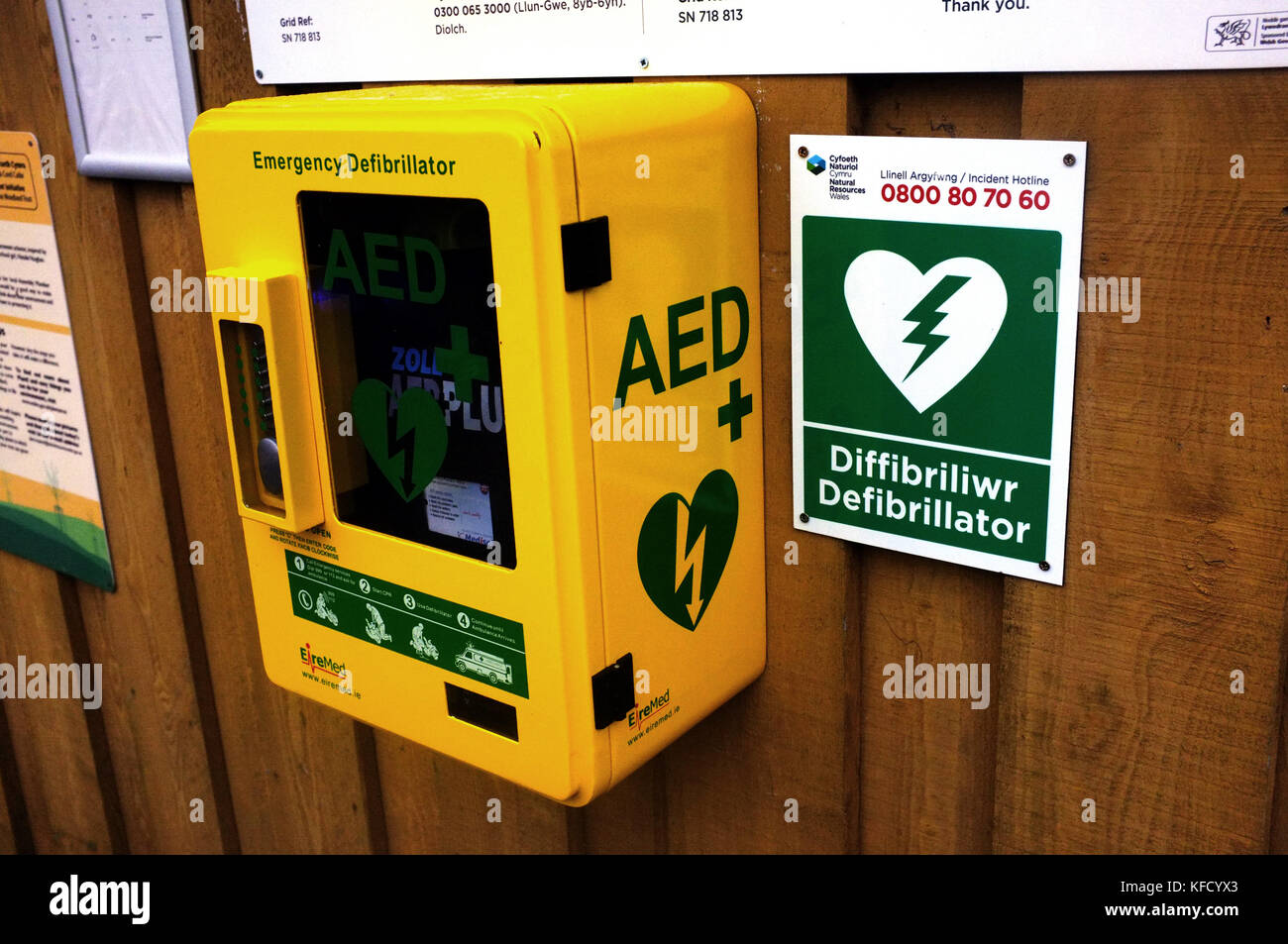 Welsh defibrillator Fotos und Bildmaterial in hoher Auflösung Alamy