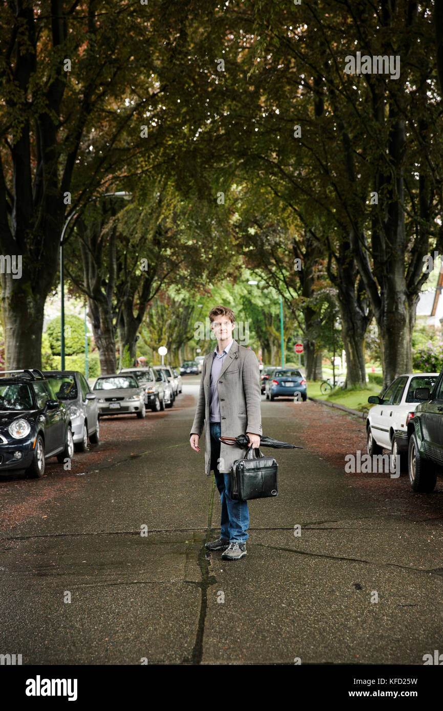 Kanada, Vancouver, British Columbia, Helge Ratvik Lehrer der Finanzen und Marketing Spaziergänge durch eine Westside Viertel von Vancouver, Kitsilano Stockfoto
