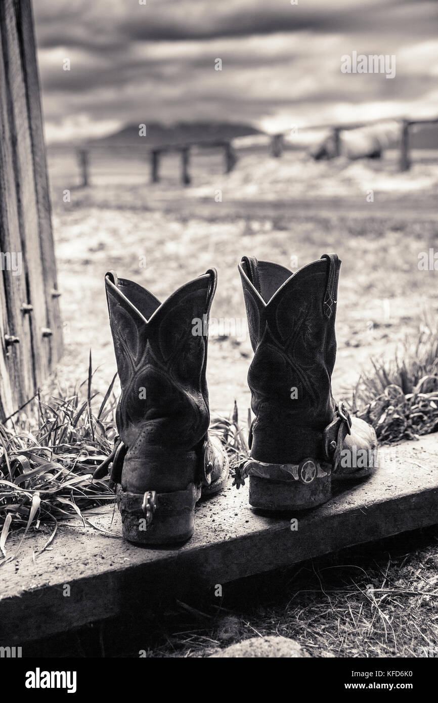 USA, Oregon, Enterprise, die Stiefel und das Lasso von Cowboy Cody Ross auf der Snyder Ranch im Nordosten von Oregon zwischen Enterprise und Joseph Stockfoto