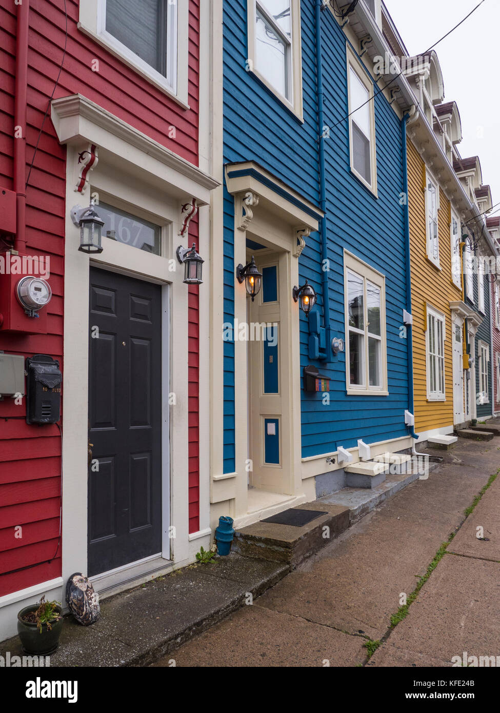 Reihenhäuser in der Gower Street, St. John's, Neufundland, Kanada. Stockfoto