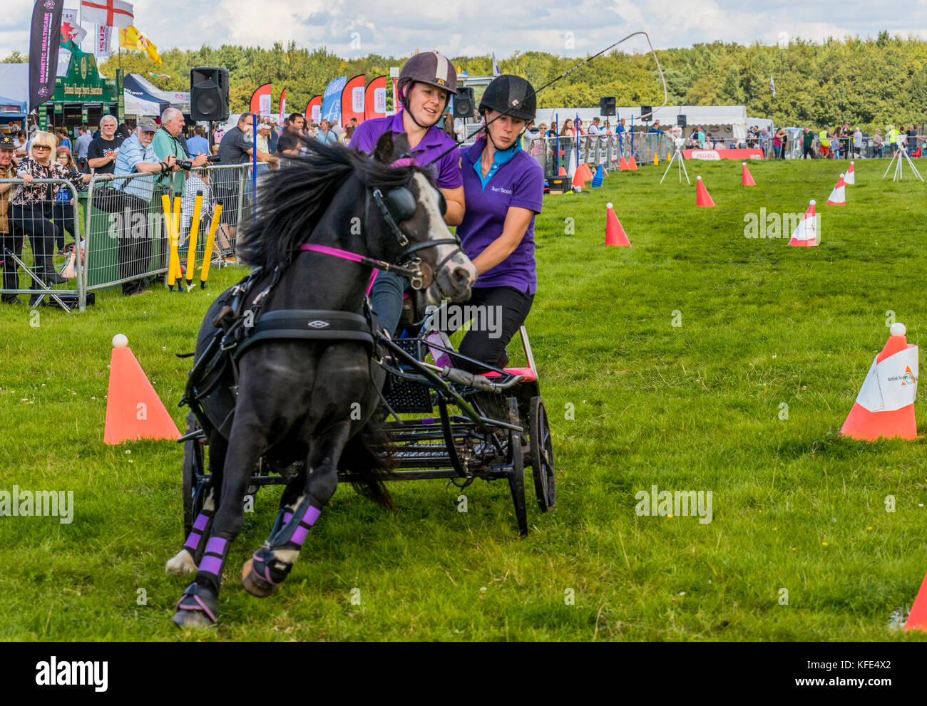 Die britische Hasten Studien fahren und Arena Herausforderung an Cheshire Spiel und Land angemessen an der Cheshire County Showground Knutsford GROSSBRITANNIEN Stockfoto