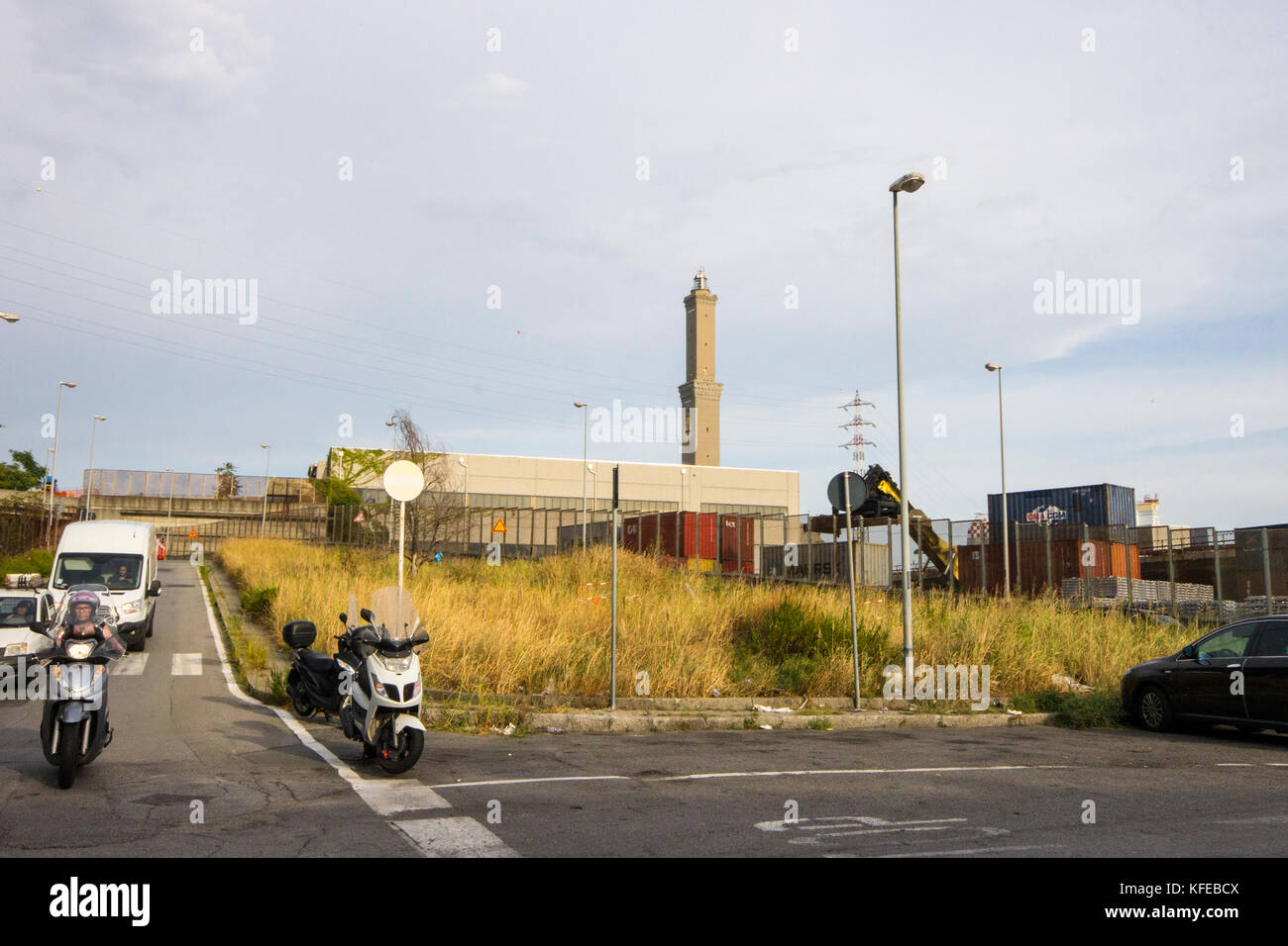 Den Leuchtturm oder Lanterna von Genua, der Leuchtturm für die citys Port. Bei 76 m Es ist die Welten fünfte höchste Leuchtturm und der zweite BUIL Stockfoto