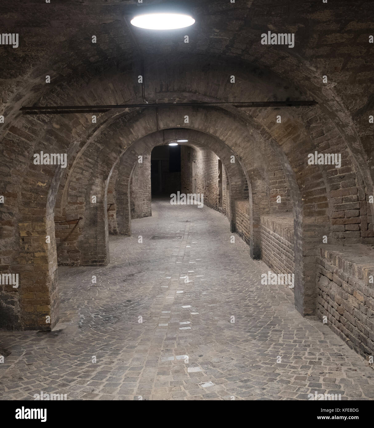 Corinaldo (Ancona, Marken, Italien): Die historische Stadt am Abend Stockfoto