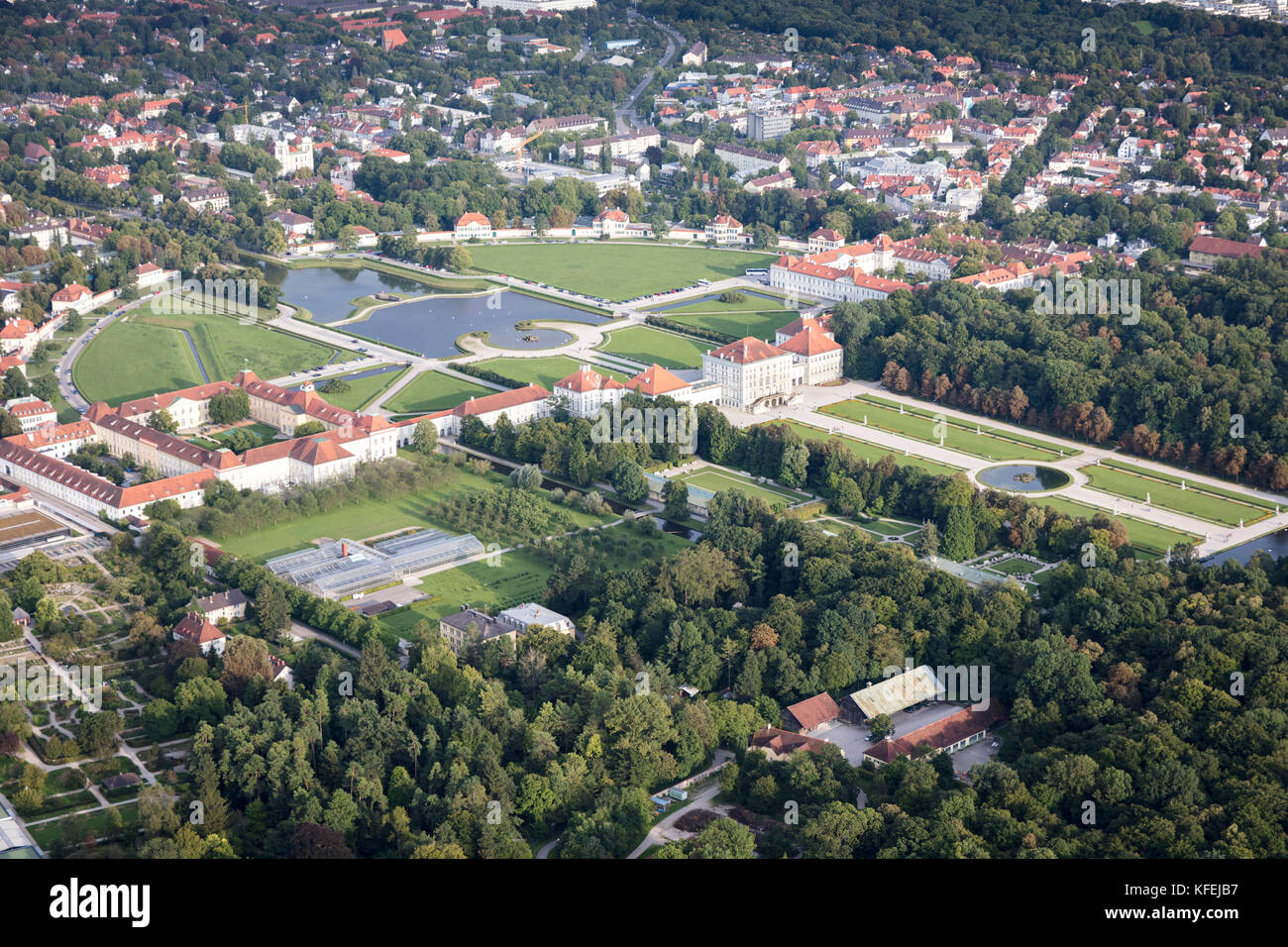 Luftaufnahme von Schloss Nymphenburg (Schloss Nymphenburg), München, Bayern, Deutschland Stockfoto