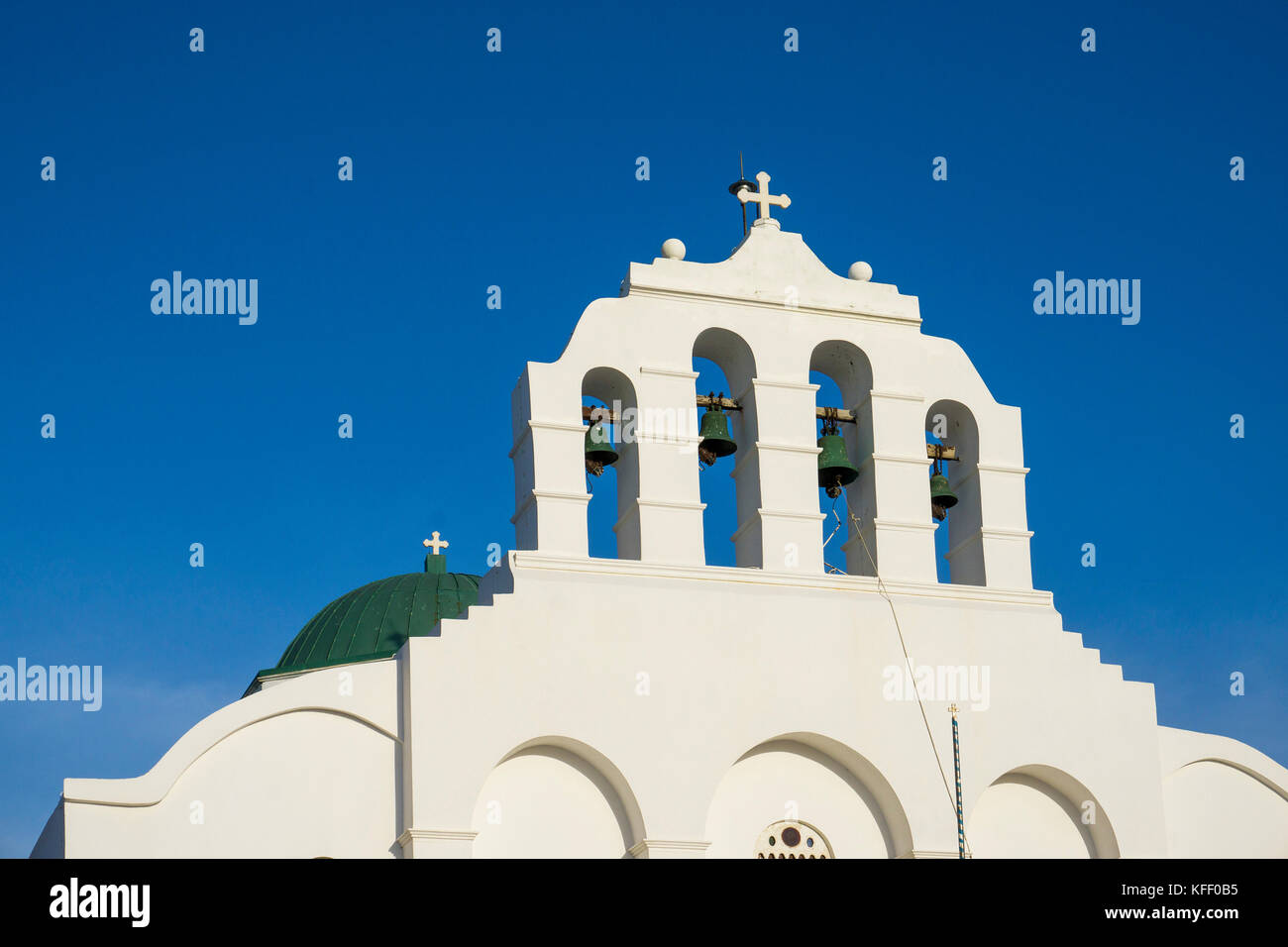 Glockenturm der orthodoxen Kathedrale in der Altstadt von Naxos, Kykladen, Ägäis, Griechenland Stockfoto