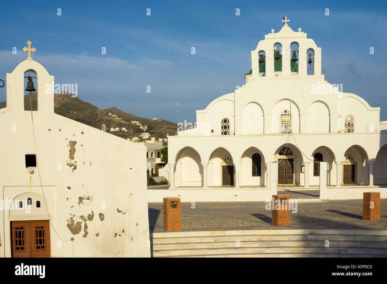 Orthodoxe Kathedrale in der Altstadt von Naxos, Kykladen, Ägäis, Griechenland Stockfoto