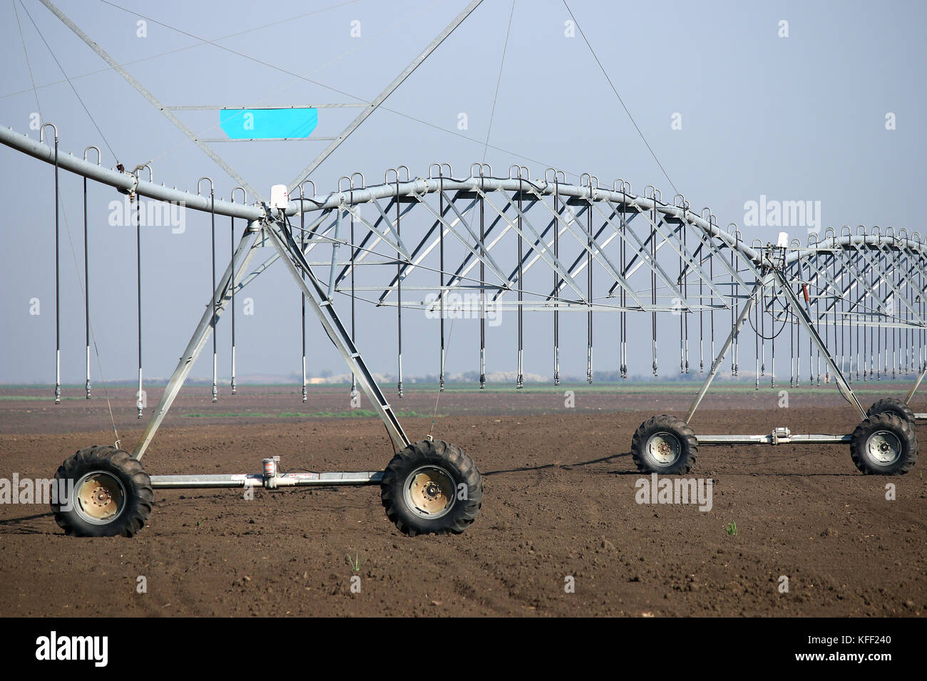 Drehmittelpunkt Sprinkleranlage im Bereich Landwirtschaft Stockfoto