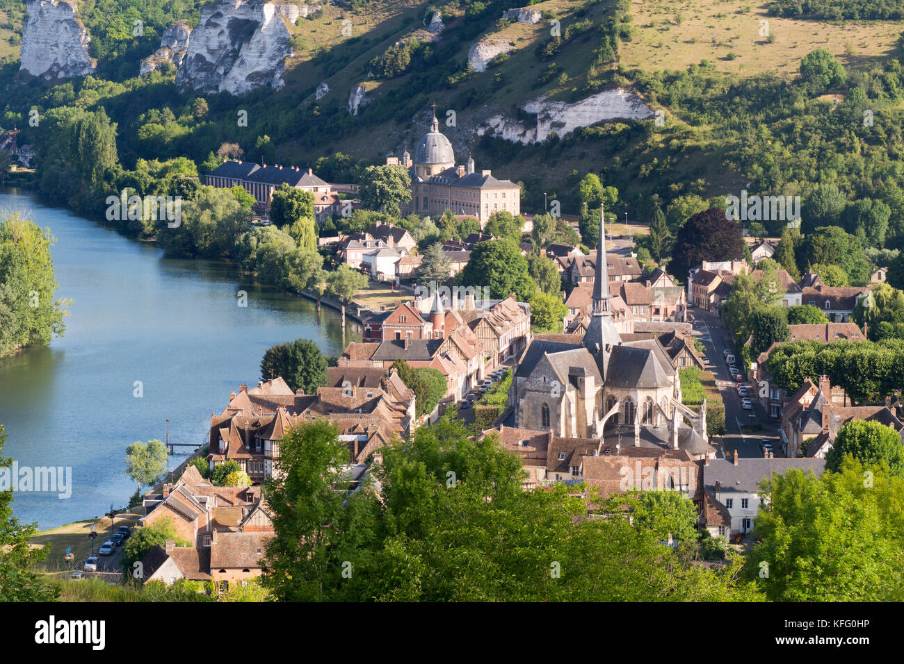 Le Petit Andely und die Seine von oben, Les Andelys, Normandie, Frankreich, Europa Stockfoto