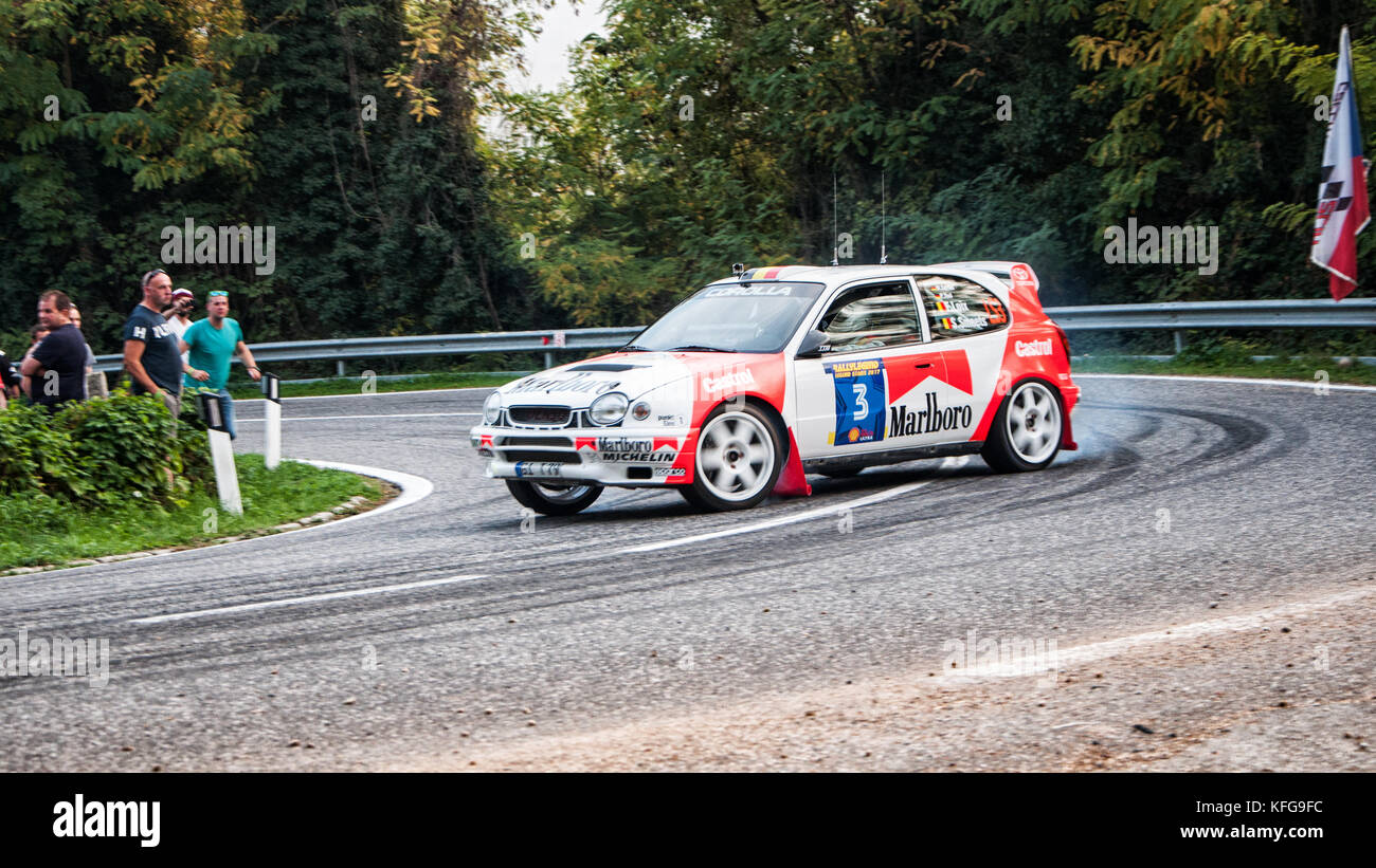 SAN MARINO, SAN MARINO - OTT 21: Toyota Corolla WRC alten Rennwagen Rallye DIE LEGENDE 2017 der berühmte SAN MARINO historische Rennen Stockfoto