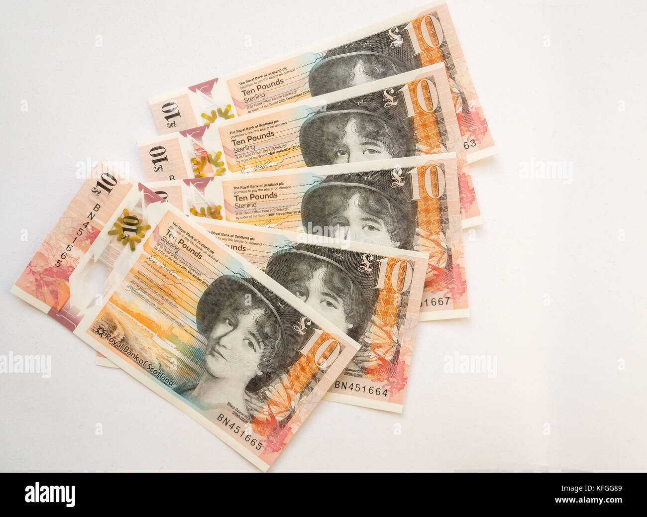 In der Nähe von Royal Bank of Scotland neue Kunststoff Polymer zehn Pfund £ 10 Banknote auf weißem Hintergrund Stockfoto