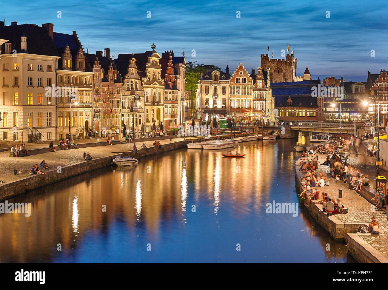 Ghent bei Nacht Stockfoto