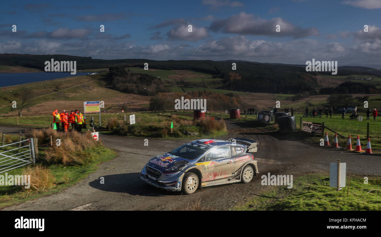 Sebastien Ogier aus Frankreich und Julien Ingrassia aus Frankreich im M-Sport WRT Ford Fiesta WRC auf der Brenig-Etappe am vierten Tag der Dayensure Wales Rally GB. Stockfoto