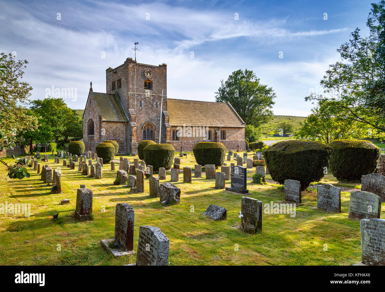 St Mary's Church, Goathland, zeigt die Kirche und der Friedhof Stockfoto