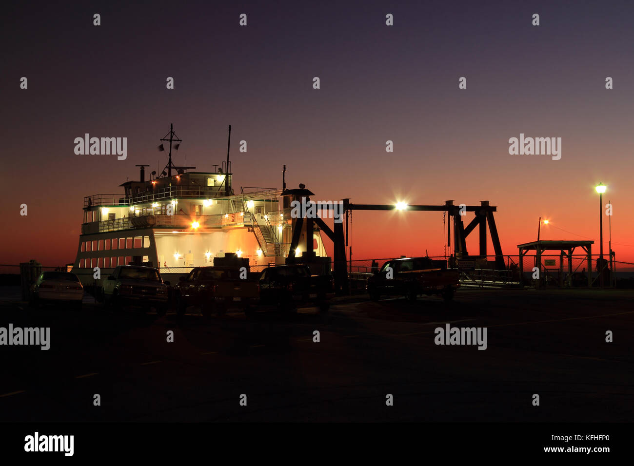 Die North Carolina Ferry System bietet Touristen und Einheimische mit sicheren und zuverlässigen Transport in riesigen Wasserstrassen des Staates und die Küste Stockfoto