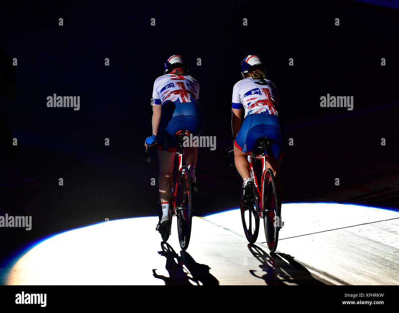 London, Großbritannien. 29 Okt, 2017. Neah Evans/Emily Nelson (GBR) gewinnen 200 km der Frauen Madison während der sechs Tage London an Tag 6 Event am Sonntag, den 29. Oktober 2017, London, England. Credit: Taka Wu/Alamy leben Nachrichten Stockfoto