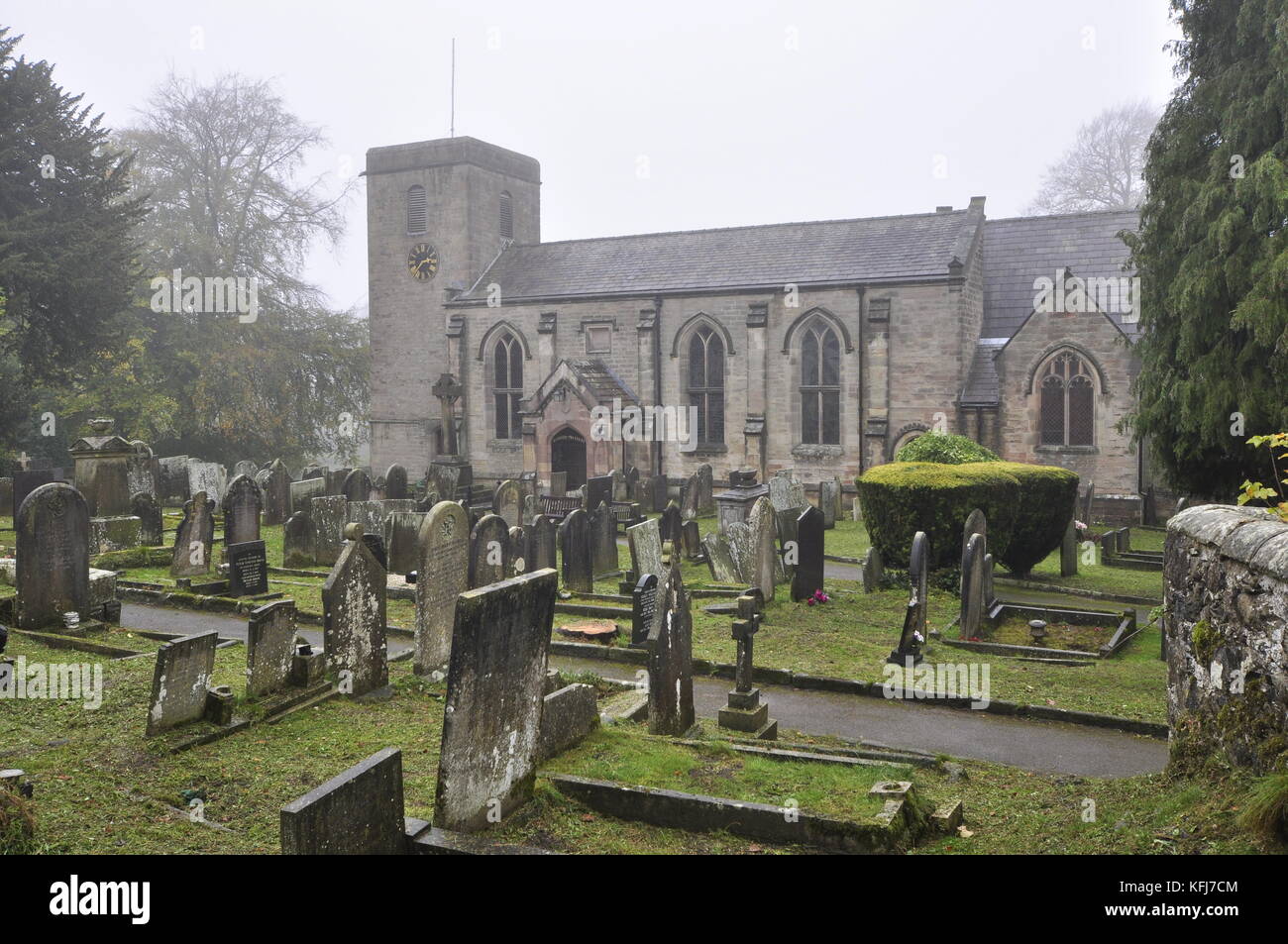 Der hl. Johannes der Täufer Kirche Winster Derbyshire Peak District England Großbritannien Stockfoto