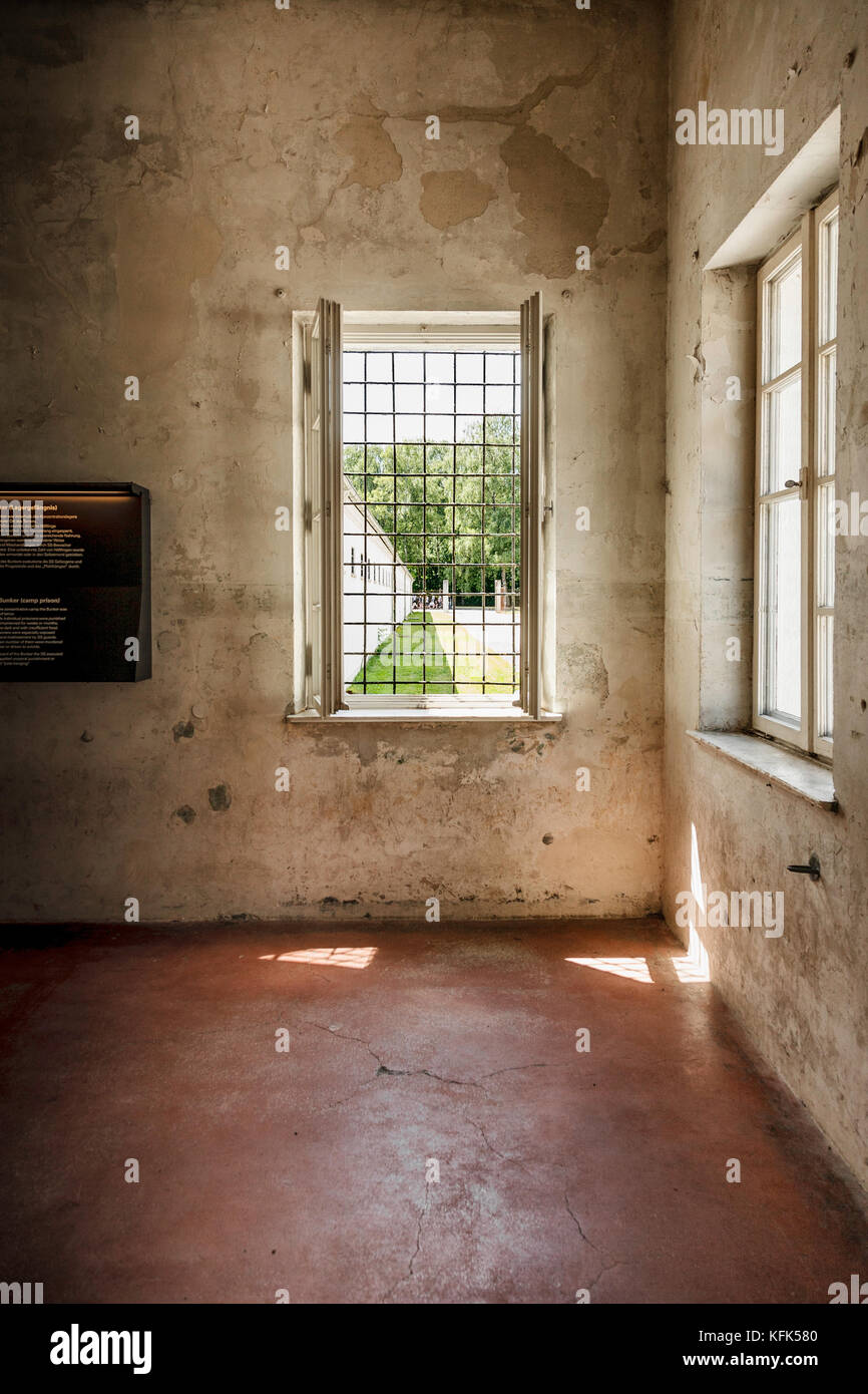 Dachau KZ Haft Block, außerhalb vom Eingang Stockfoto
