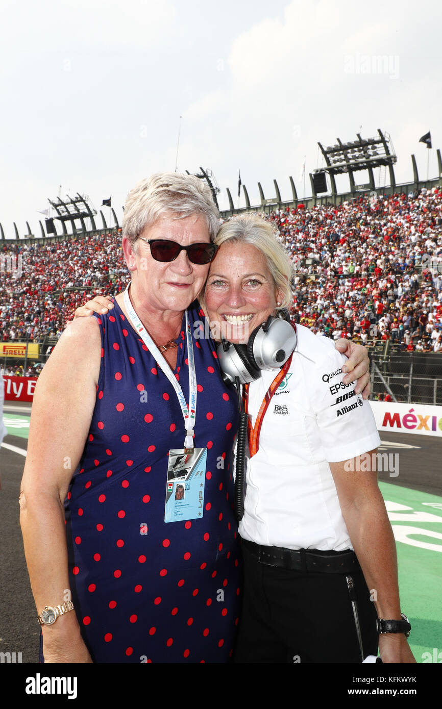 Angela cullen Fotos und Bildmaterial in hoher Auflösung Alamy