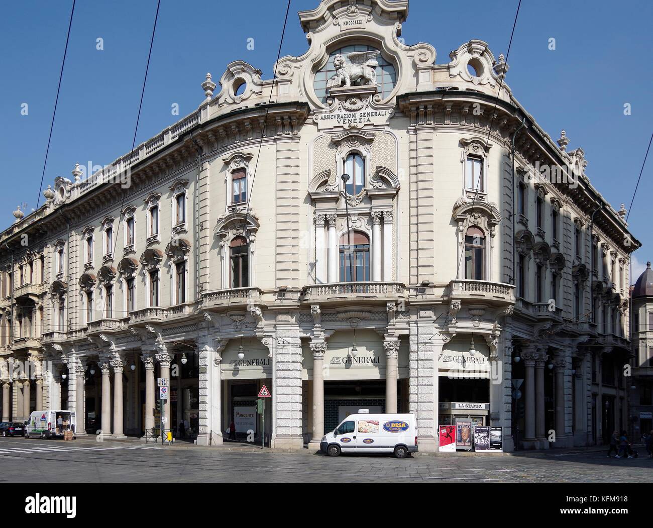 Ehemaligen Büros der Assicurazioni Generali Venzia auf der Nordseite der Piazza Solferino, Turin, Italien, Stockfoto