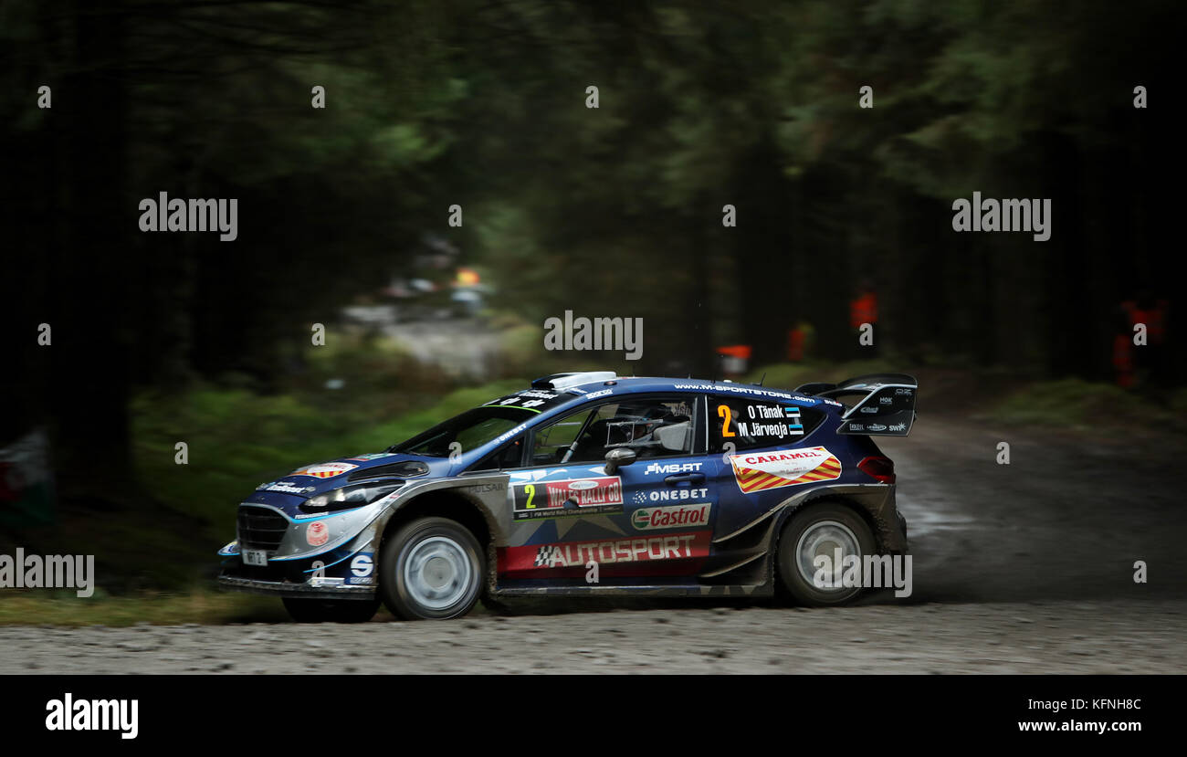 Ott Tanak aus Estland und das M-Sport World Rally Team fahren am vierten Tag der Dayensure Wales Rally GB mit dem estnischen Beifahrer Martin Jarveoja. DRÜCKEN SIE VERBANDSFOTO. Bilddatum: Sonntag, 29. Oktober 2017. Bildnachweis sollte lauten: David Davies/PA Wire Stockfoto