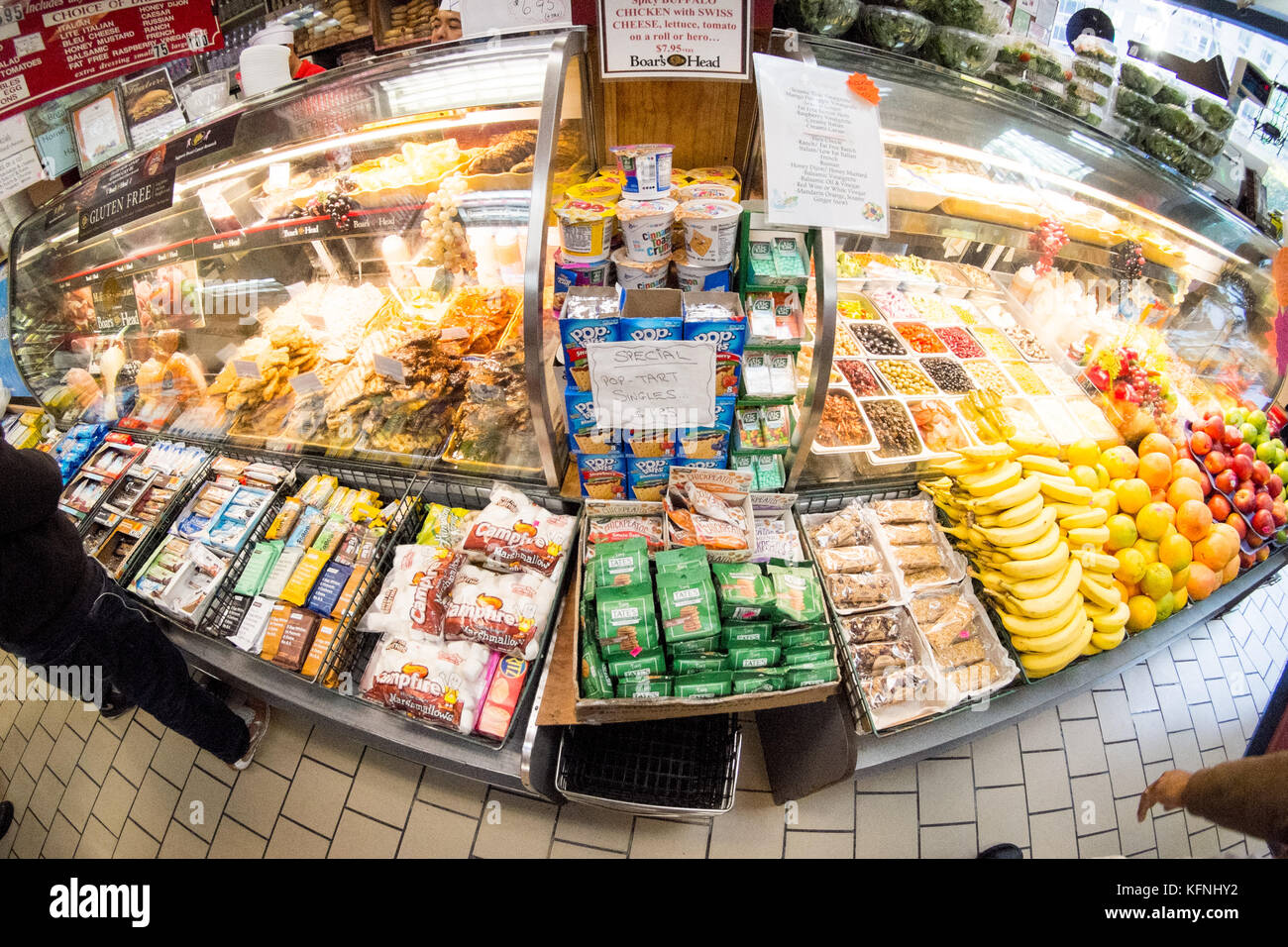 Melissa's Gourmet Deli 62 W 62 St, New York, Vereinigte Staaten von Amerika. Stockfoto