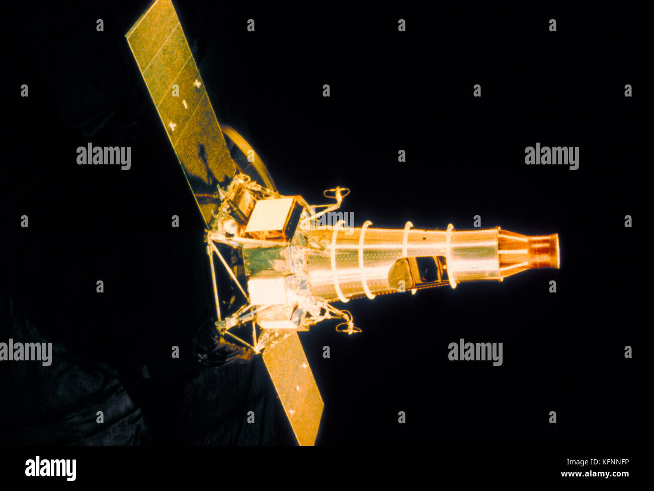 Ranger 7 Raumschiff. Die Ranger-Raumsonde wurden so konstruiert, dass sie mit der Mondoberfläche kollidieren und Bilder zurückgeben, bis sie beim Aufprall zerstört wurden. 1 Stockfoto