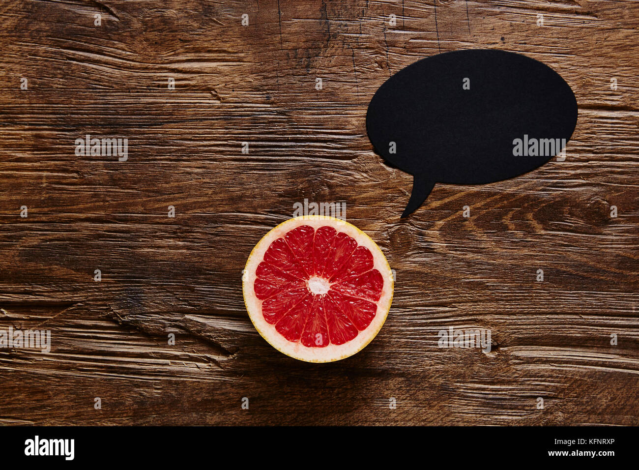 Grapefruit in Scheiben geschnitten etwas zu sagen hat Stockfoto