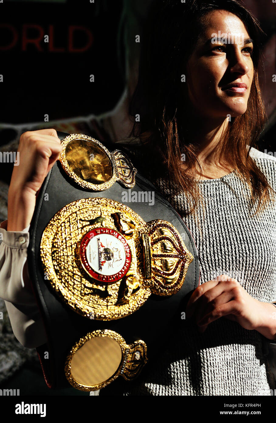Die WBA-Leichtgewichtweltmeisterin Katie Taylor wurde während einer Pressekonferenz im Irish Film Institute in Dublin zur neuen WBA-Weltmeisterin gekürt. DRÜCKEN Sie VERBANDSFOTO. Bilddatum: Dienstag, 31. Oktober 2017. Bildnachweis sollte lauten: Brian Lawless/PA Wire Stockfoto