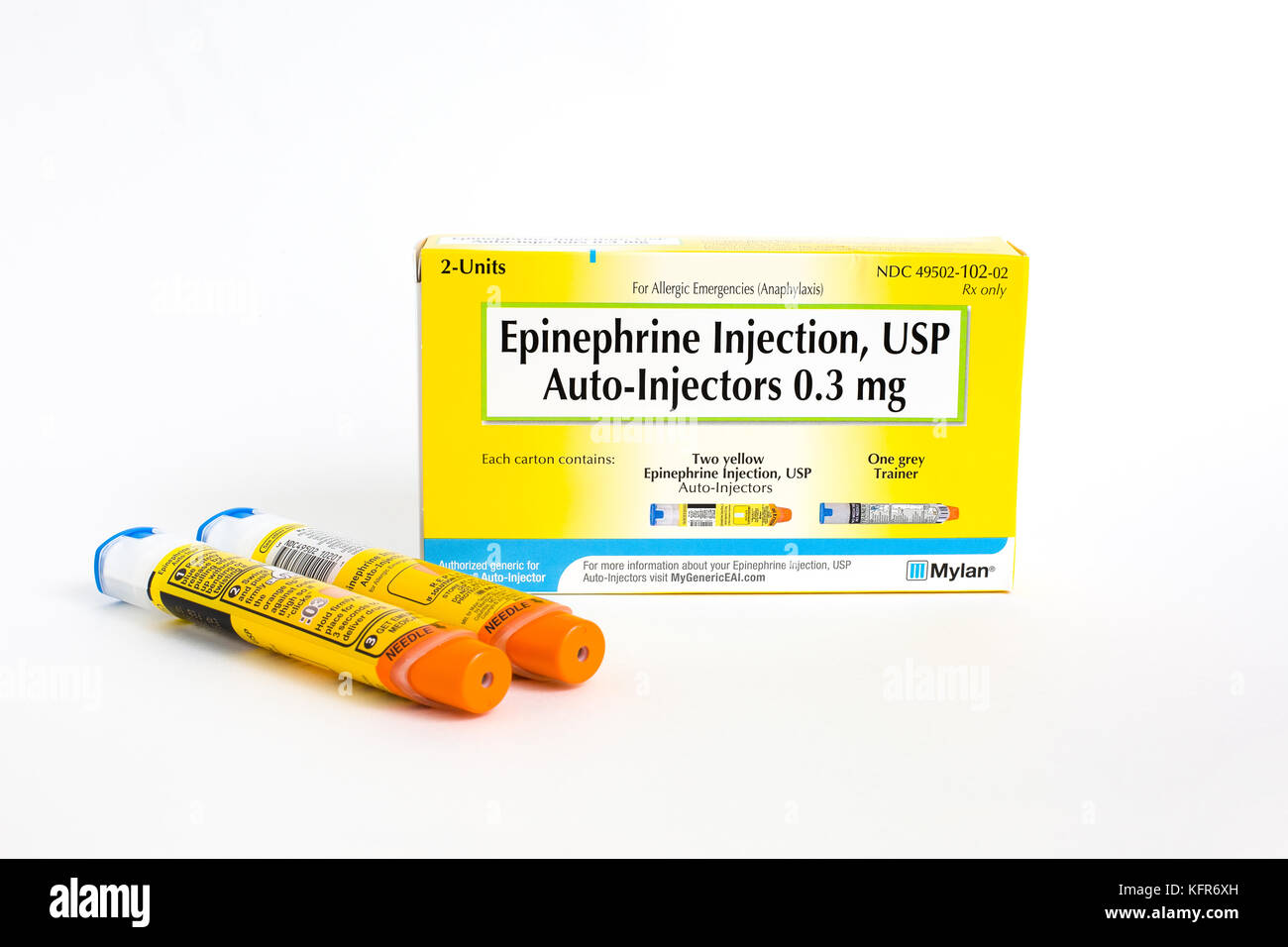 SAINT LOUIS, USA - 18. Oktober 2017: Mylan Allgemeine Verpackung von zwei EpiPen auto-Injektoren zur Behandlung allergischer Reaktionen verwendet. Stockfoto