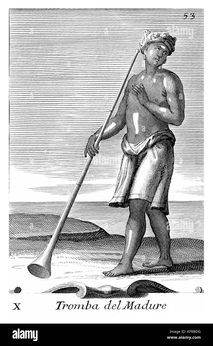 Indische Trompete. Abbildung von Filippo Bonanni's 'Gabinetto Armonico" im Jahre 1723 veröffentlicht, Abbildung 10. Kupferstich von Arnold Van Westerhout. Bildunterschrift liest Tromba del Madure Stockfoto