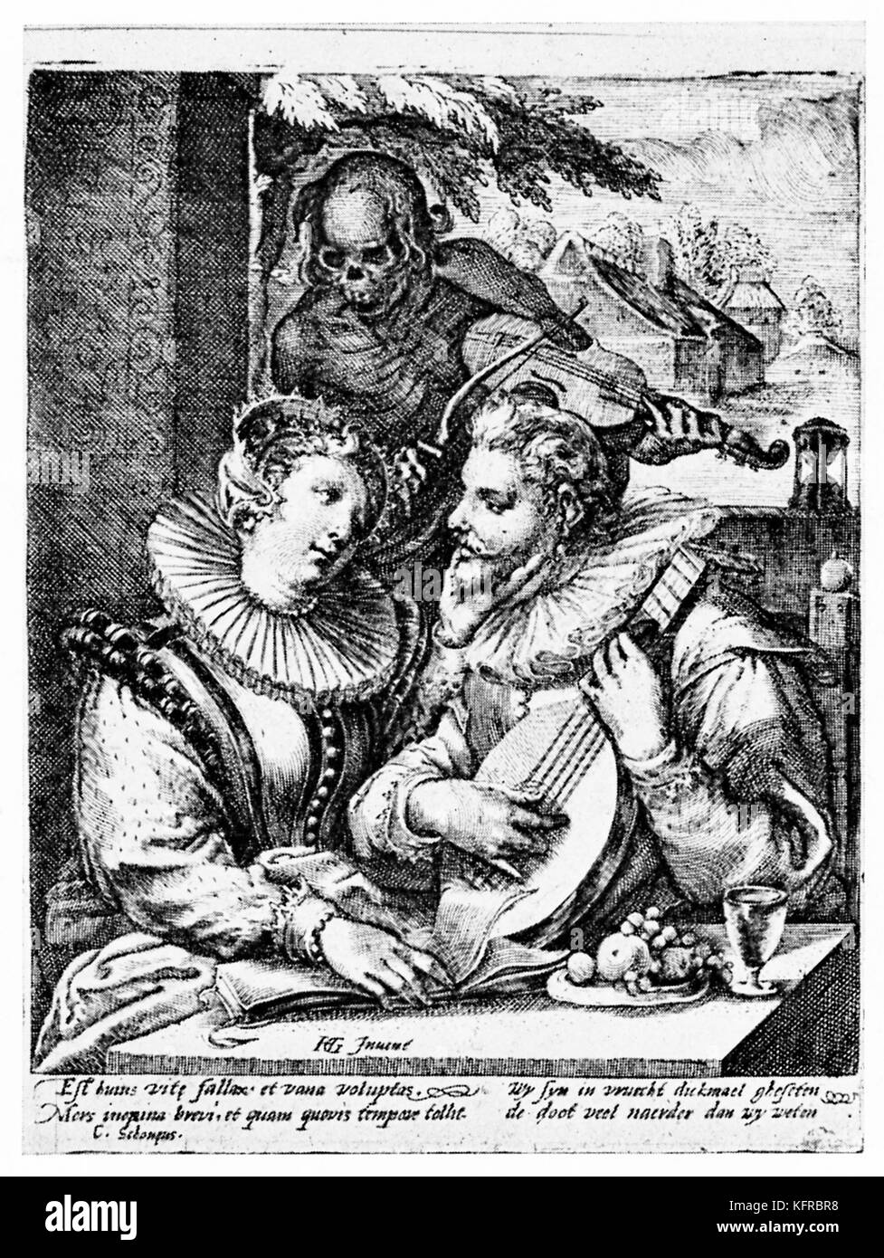 Man Gerichte junge Frau mit Laute spielen während der Tod hinter dem Spielen Viola da braccio - spielend den eigenen Tod tune ist. Kupferstich von Hendrik Goltzius. Niederländische Künstler: Januar oder Februar 1558 - 1. Januar 1617 Stockfoto