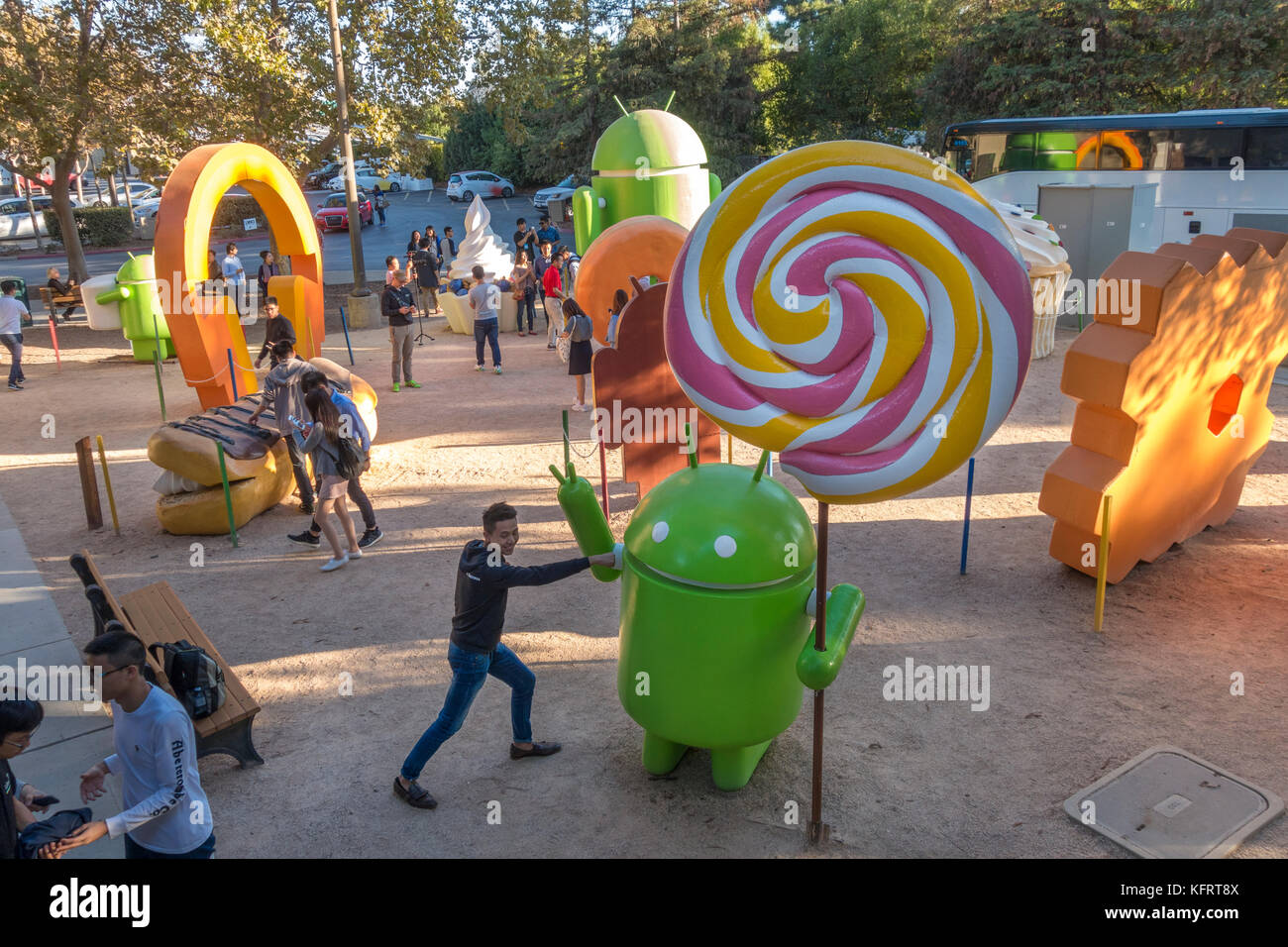 Android Android Skulptur Garten oder Rasen Statue Park auf dem Google Campus in Mountain View im Silicon Valley, Kalifornien Stockfoto