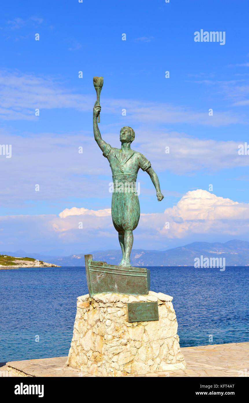 Eine Statue von pyropolitis ein Held in der griechischen Revolution Stockfoto