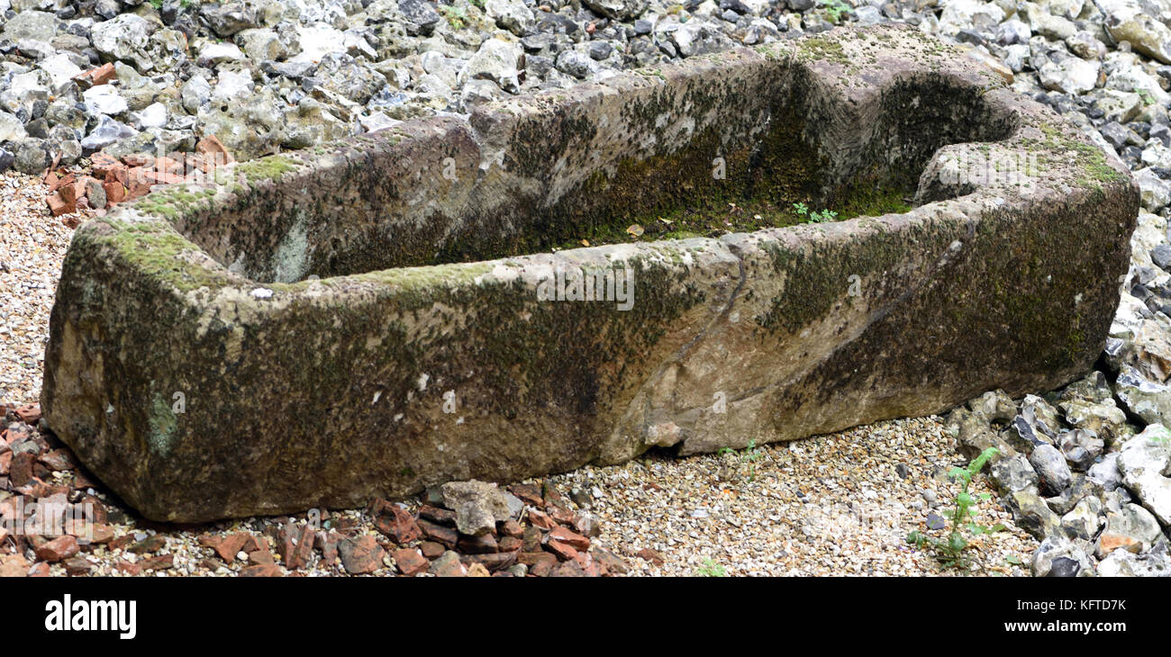 Einer mittelalterlichen Steinsarg von Nunnaminster ausgegraben, später als St. Mary's Abbey bekannt auf der Website der Grundlagen der Abtei. Abtei Passage, Seilwinde Stockfoto