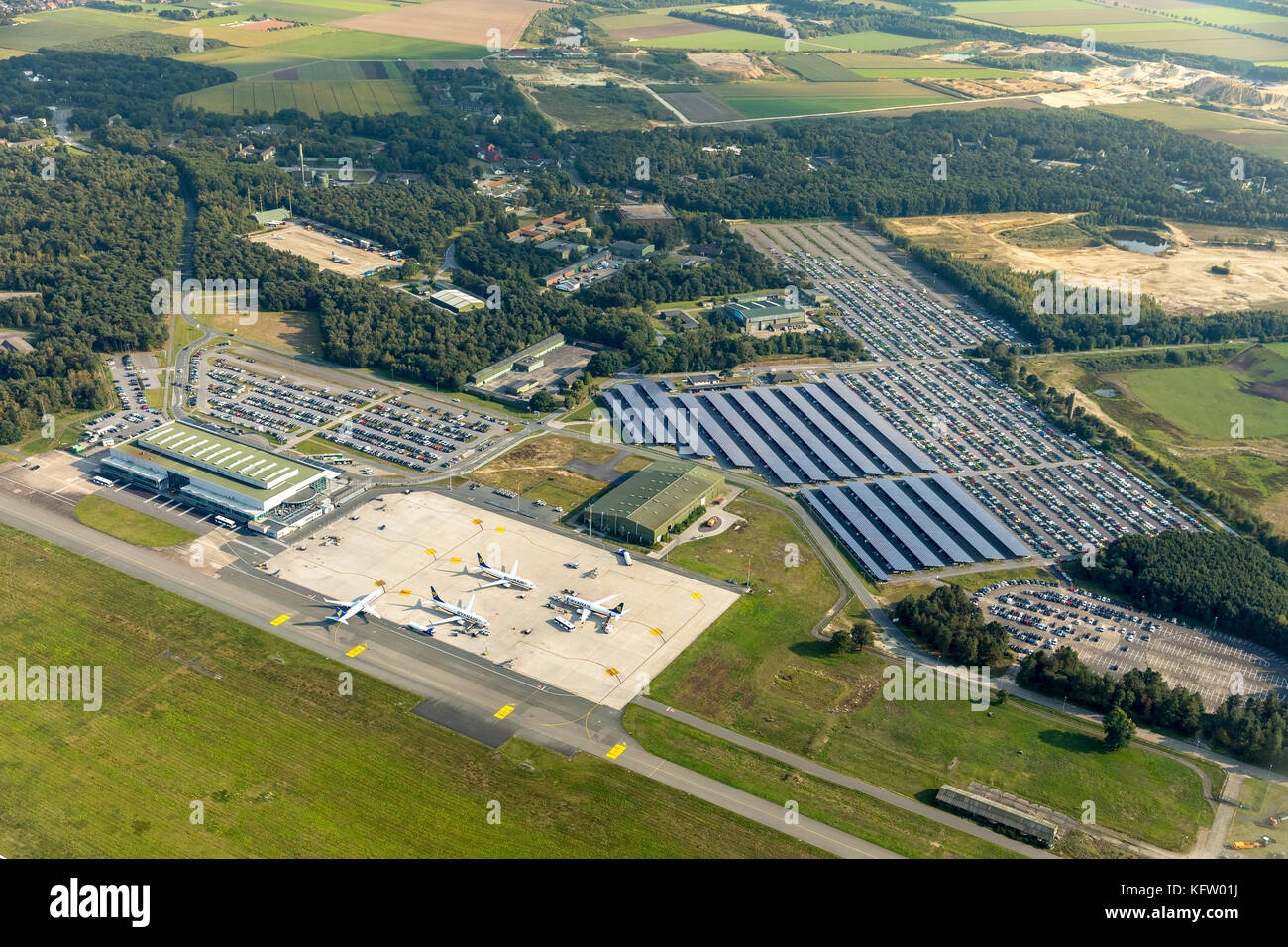Kostenlos Parken Flughafen Weeze Niederrhein www.alamy.de
